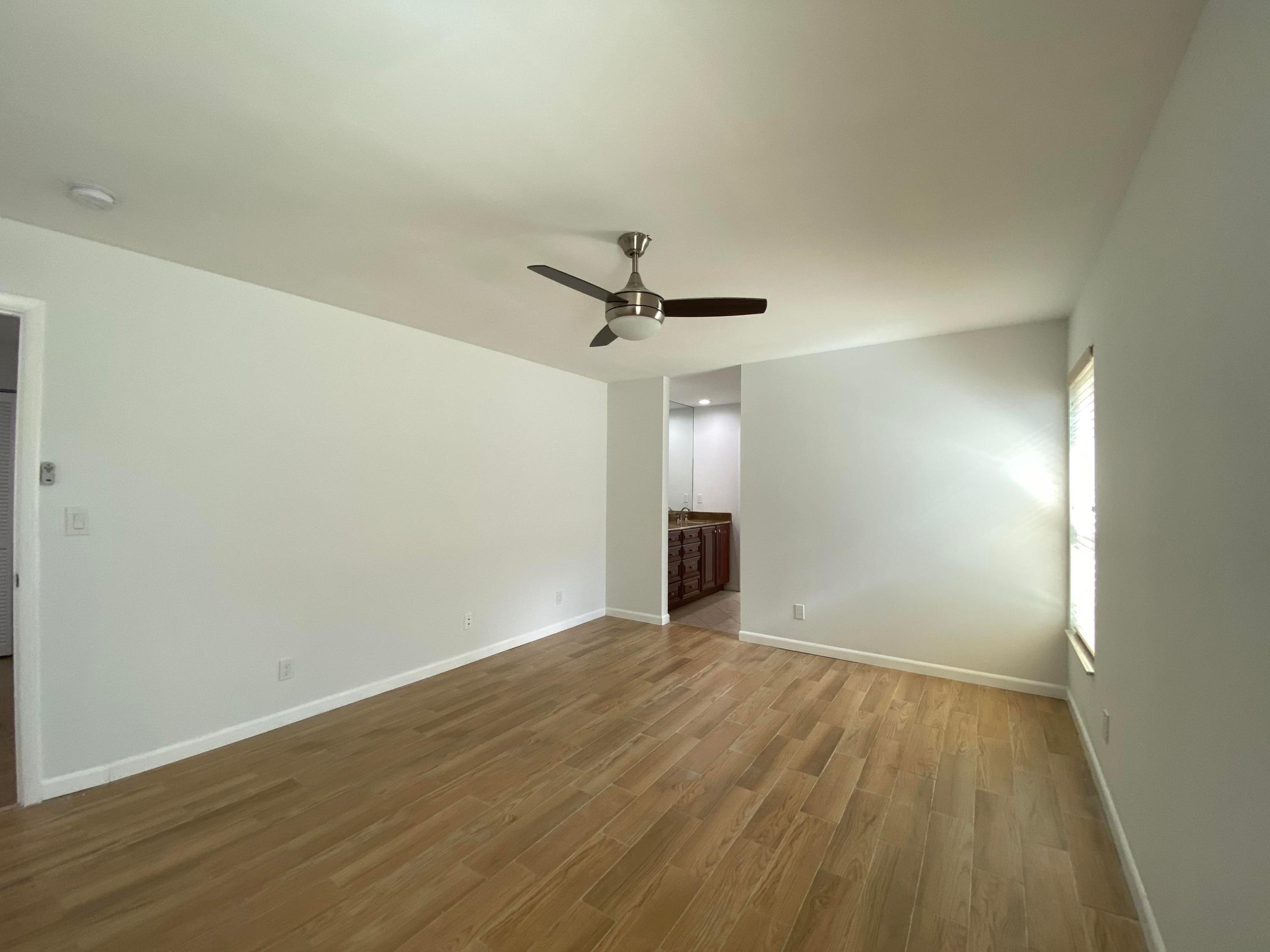 RAINBERRY LAKE - Residential Lease