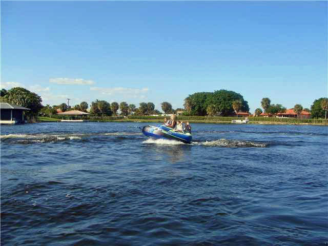 RAINBERRY LAKE - Residential Lease