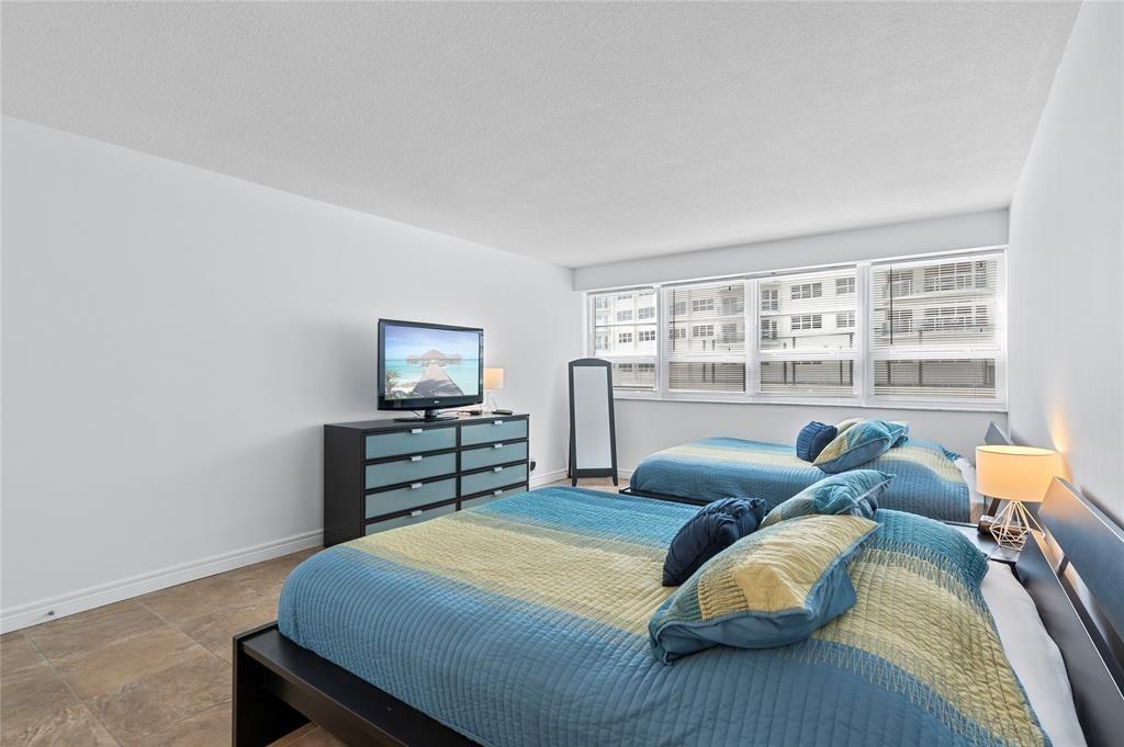 The Commodore Condo - Residential Lease