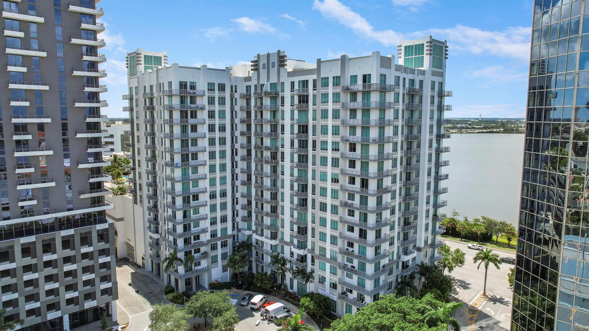 300 S Australian Avenue 801
