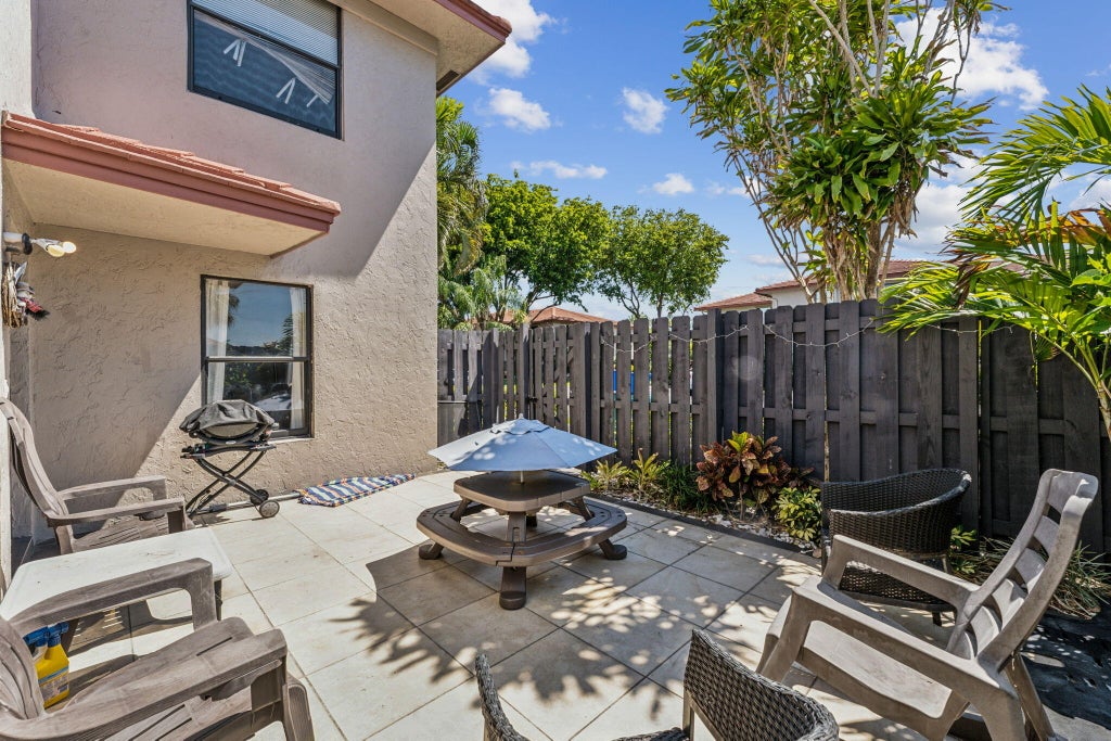 Photo of 1457 SW 25th Place #C, Boynton Beach, FL 33426 (MLS # R10983573)