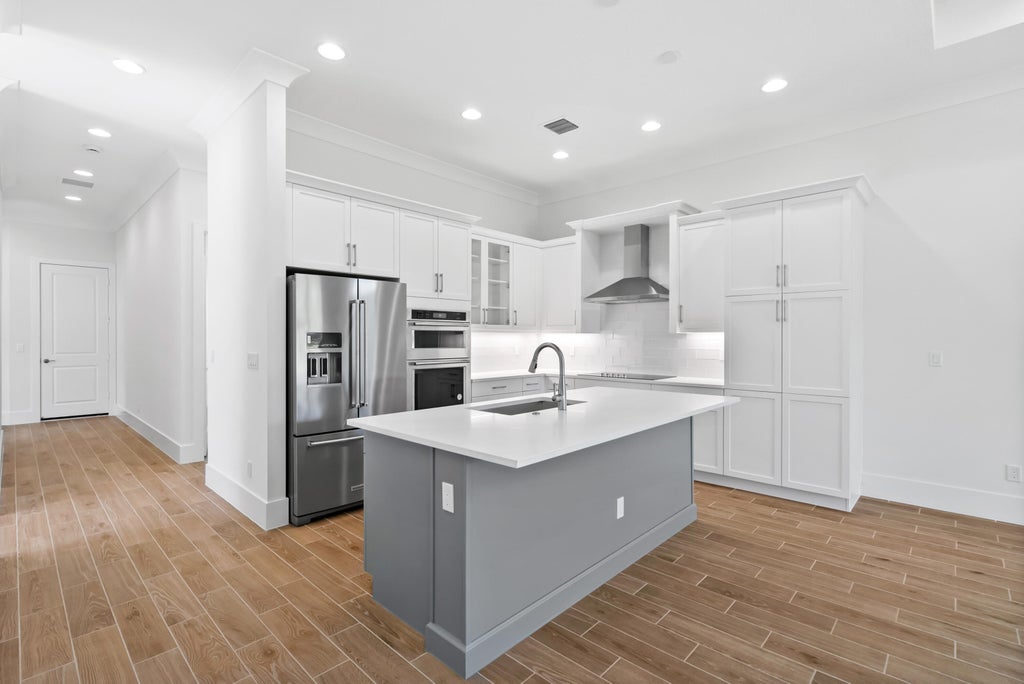 Photo of 2144 Falls Manor, Vero Beach, FL 32967 (MLS # R11108376)