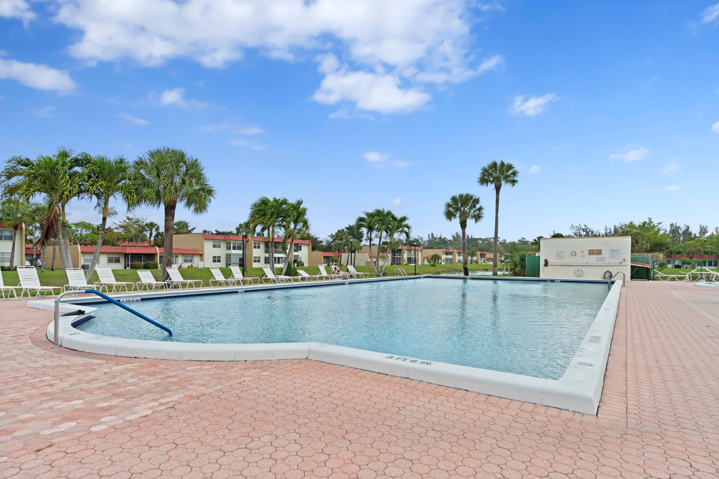 GOLDEN LAKES VILLAGE CONDO 1 THRU 13-A - Residential