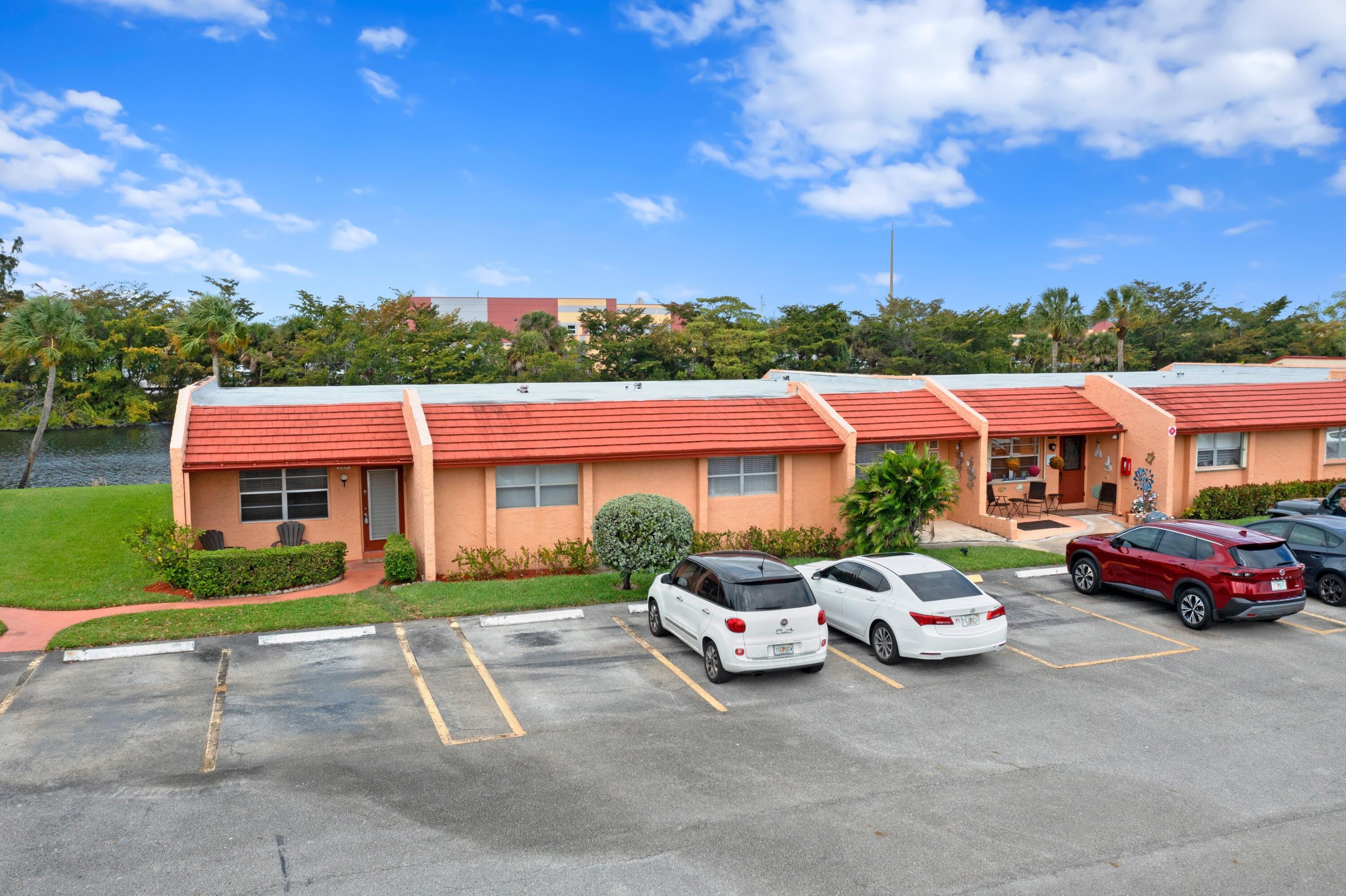 GOLDEN LAKES VILLAGE CONDO 1 THRU 13-A - Residential