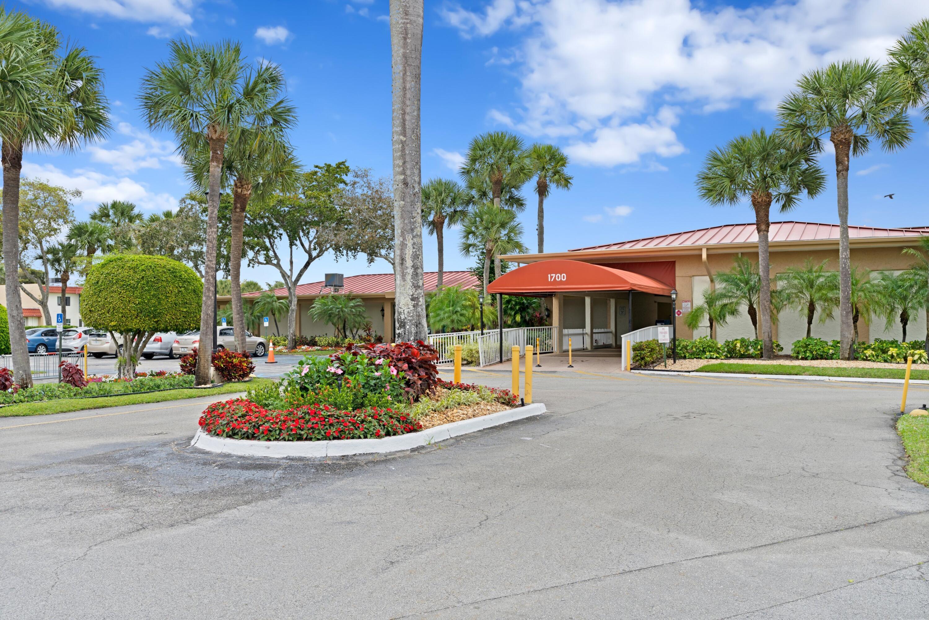 GOLDEN LAKES VILLAGE CONDO 1 THRU 13-A - Residential