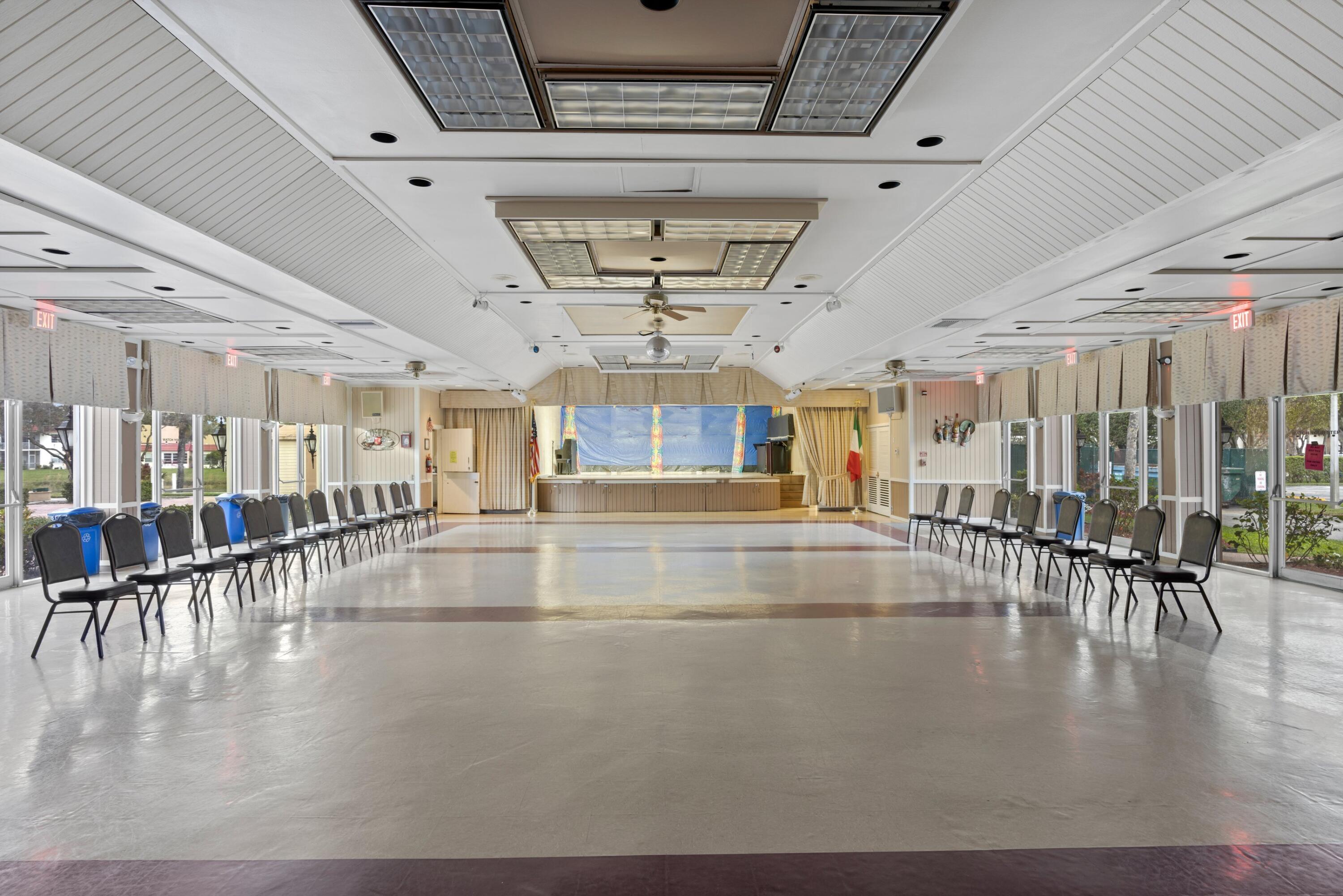 GOLDEN LAKES VILLAGE CONDO 1 THRU 13-A - Residential