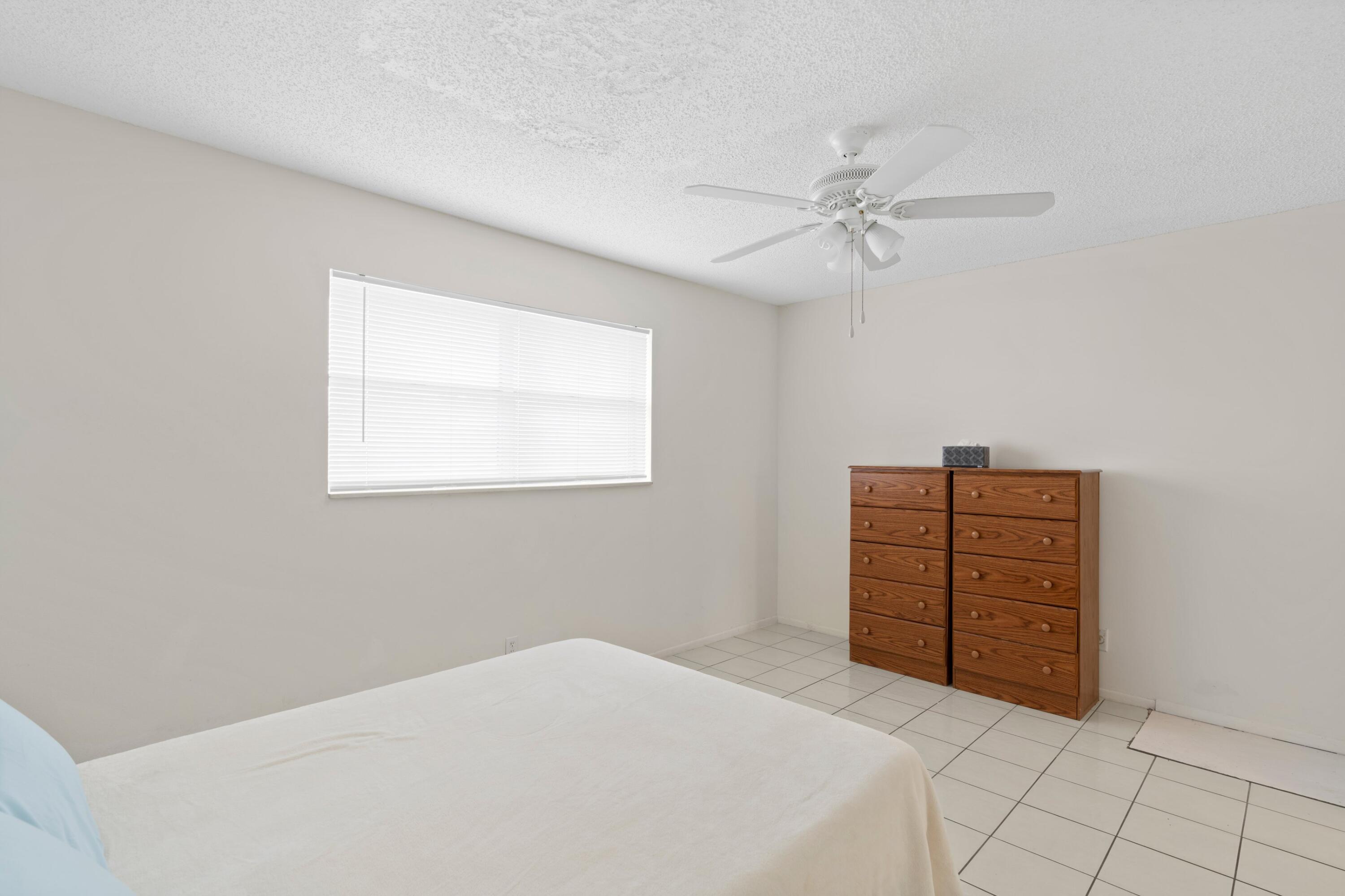 GOLDEN LAKES VILLAGE CONDO 1 THRU 13-A - Residential