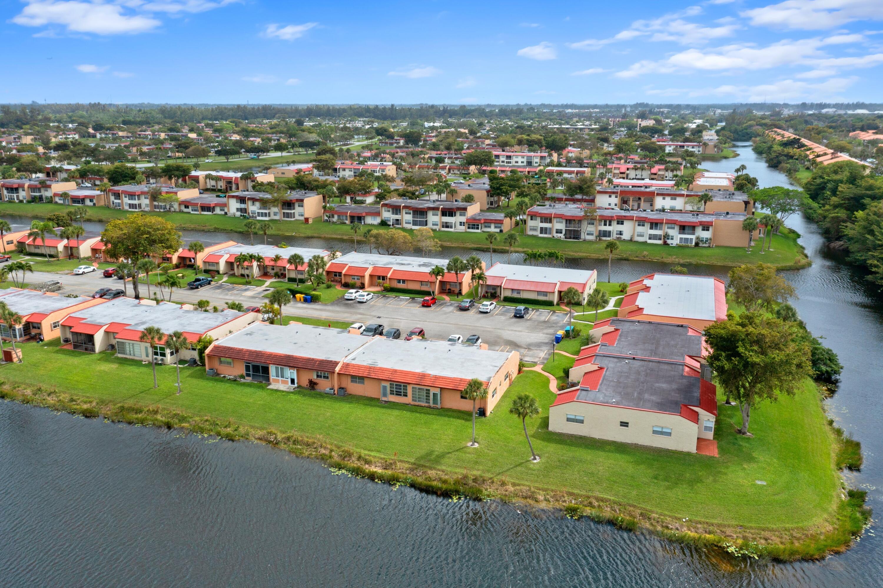 GOLDEN LAKES VILLAGE CONDO 1 THRU 13-A - Residential