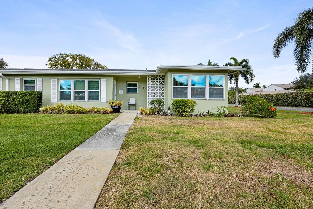 Photo of 135 High Point Boulevard #D, Boynton Beach, FL 33435 (MLS # R11153534)