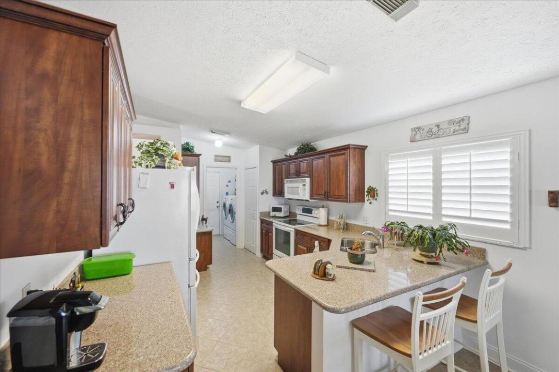 PALM GROVE SUBDIVISION - Residential