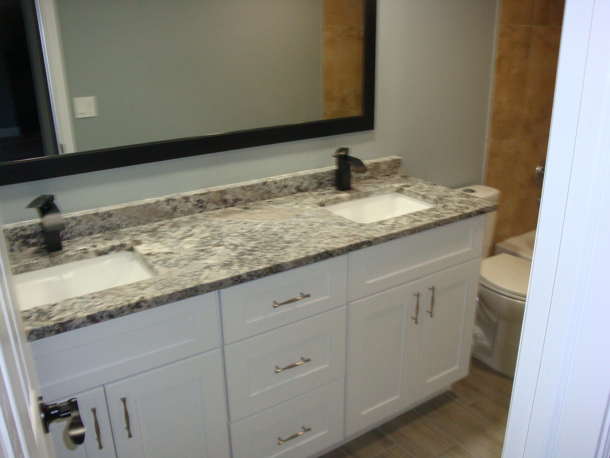 SPRINGDALE HOMES - Residential