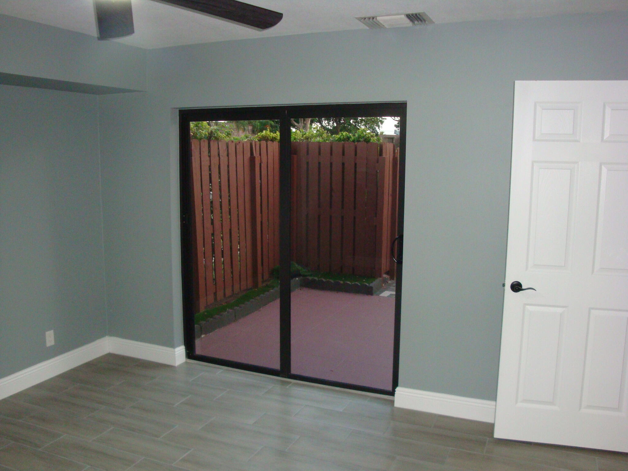 SPRINGDALE HOMES - Residential