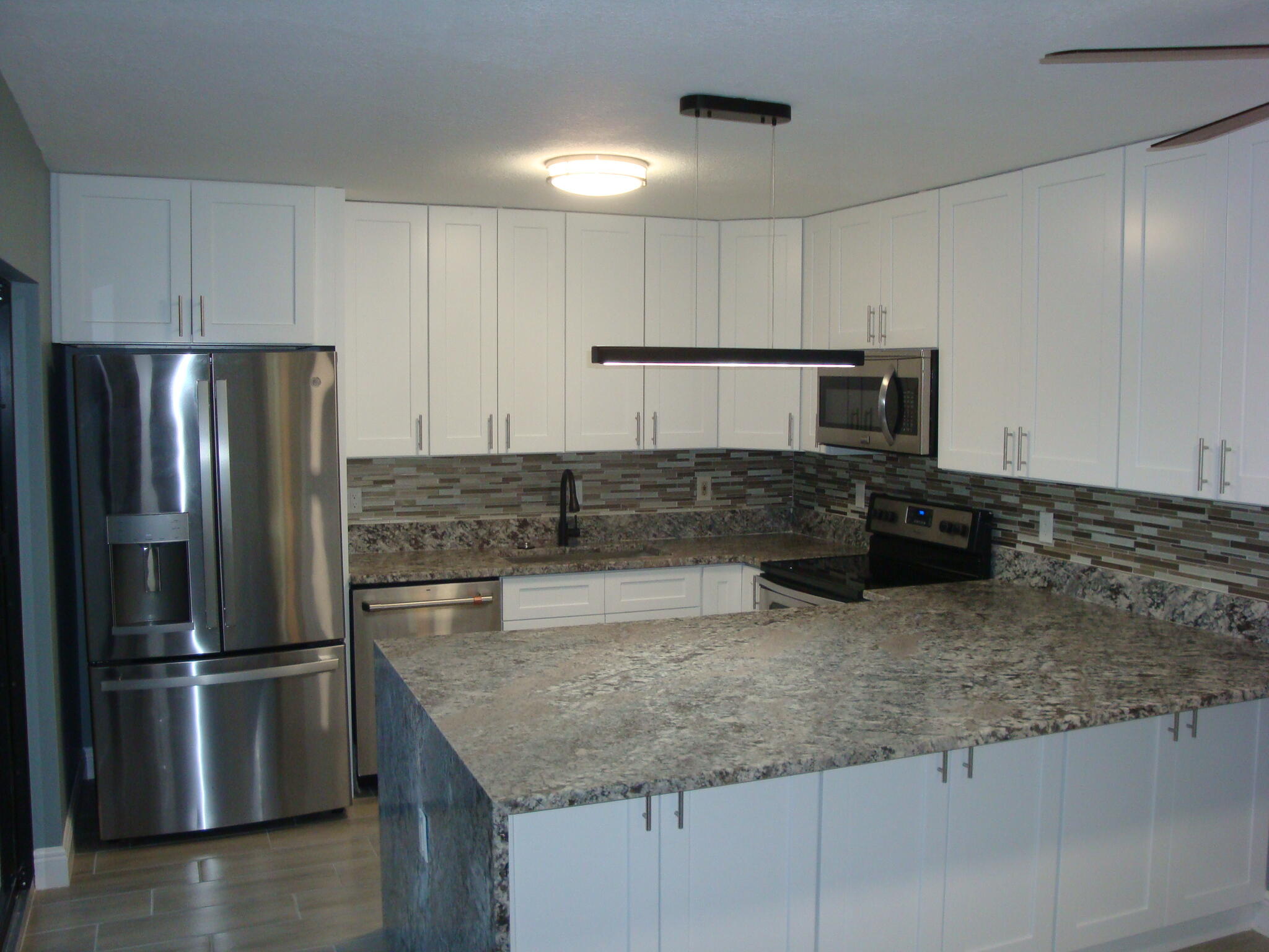 SPRINGDALE HOMES - Residential