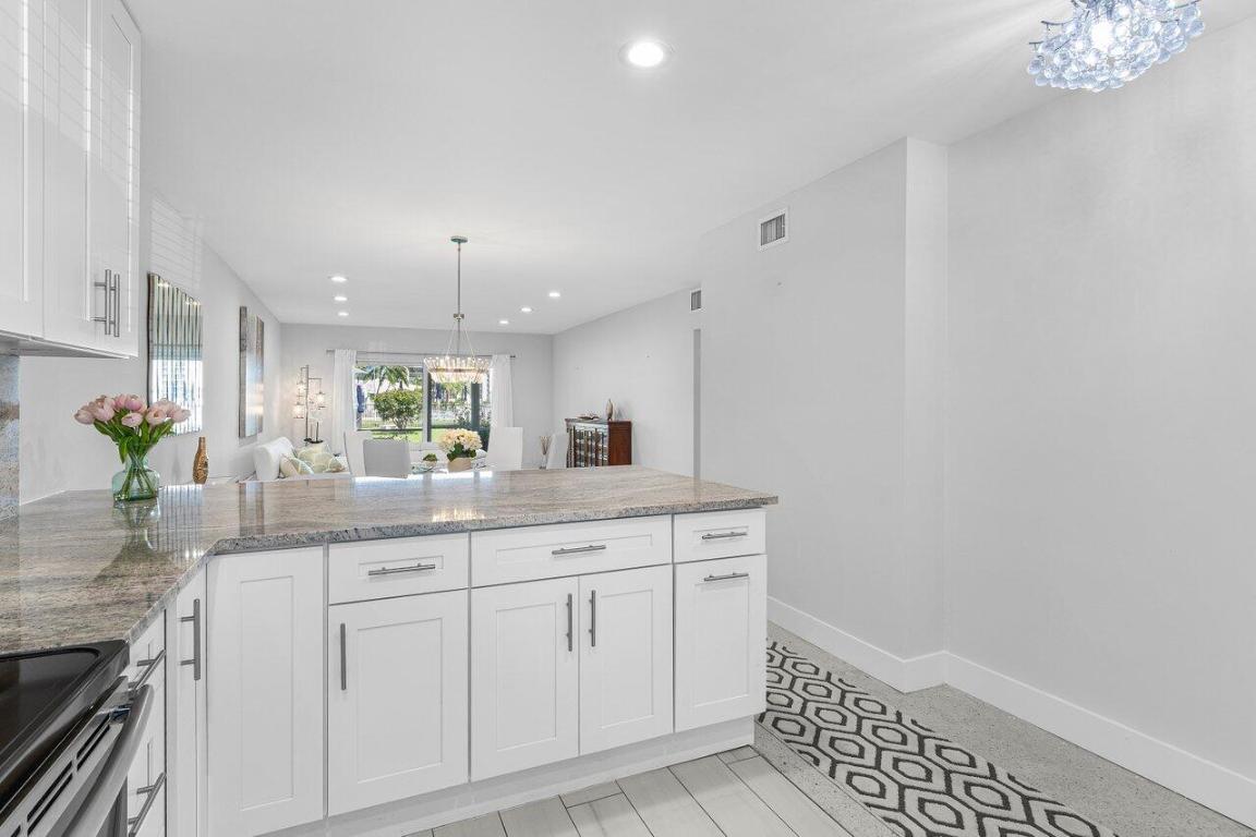 HARBOUR TERRACE CONDO - Residential