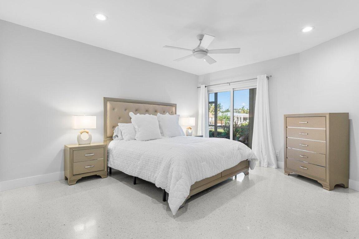 HARBOUR TERRACE CONDO - Residential