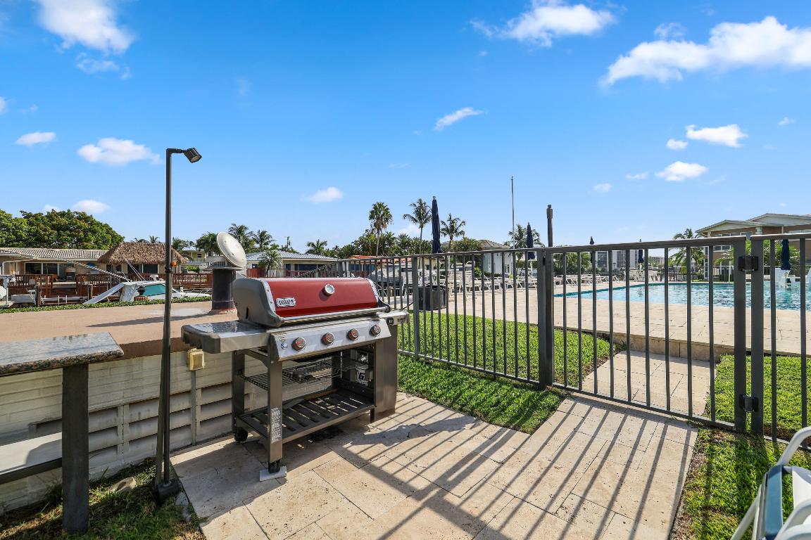 HARBOUR TERRACE CONDO - Residential