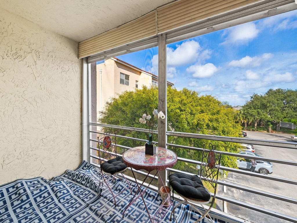 2840 Somerset Drive 317M