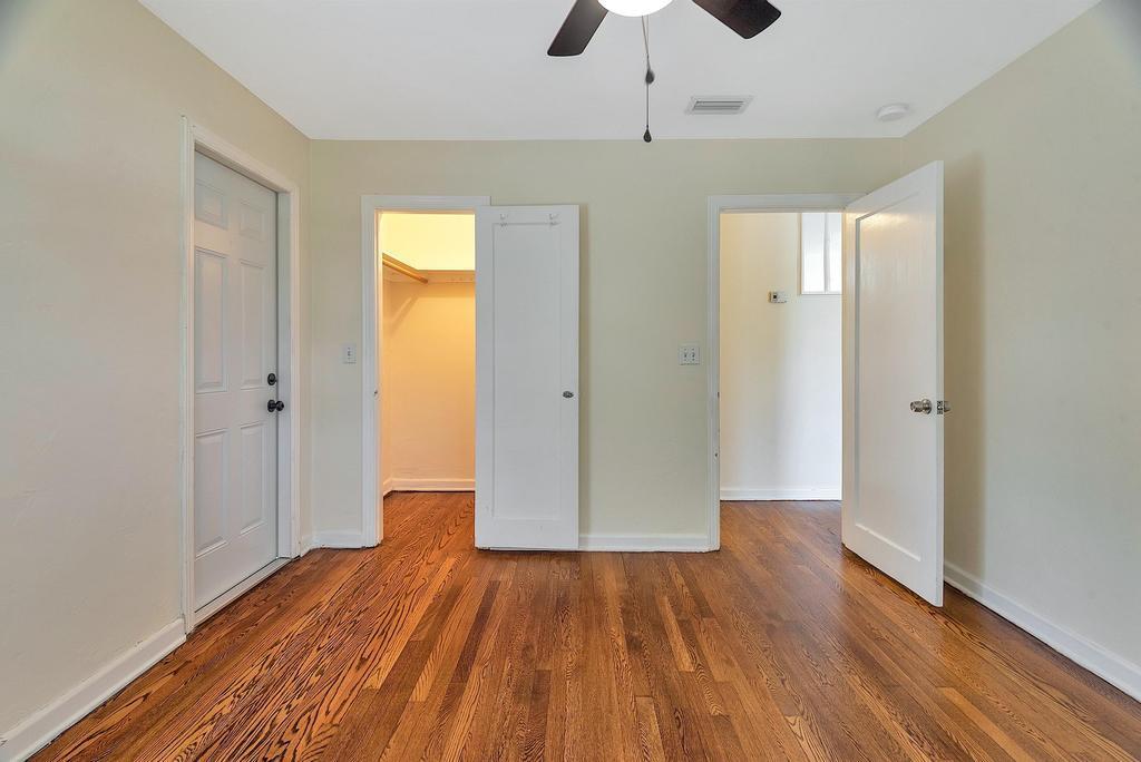 LAKE WORTH TOWN OF - Residential Income