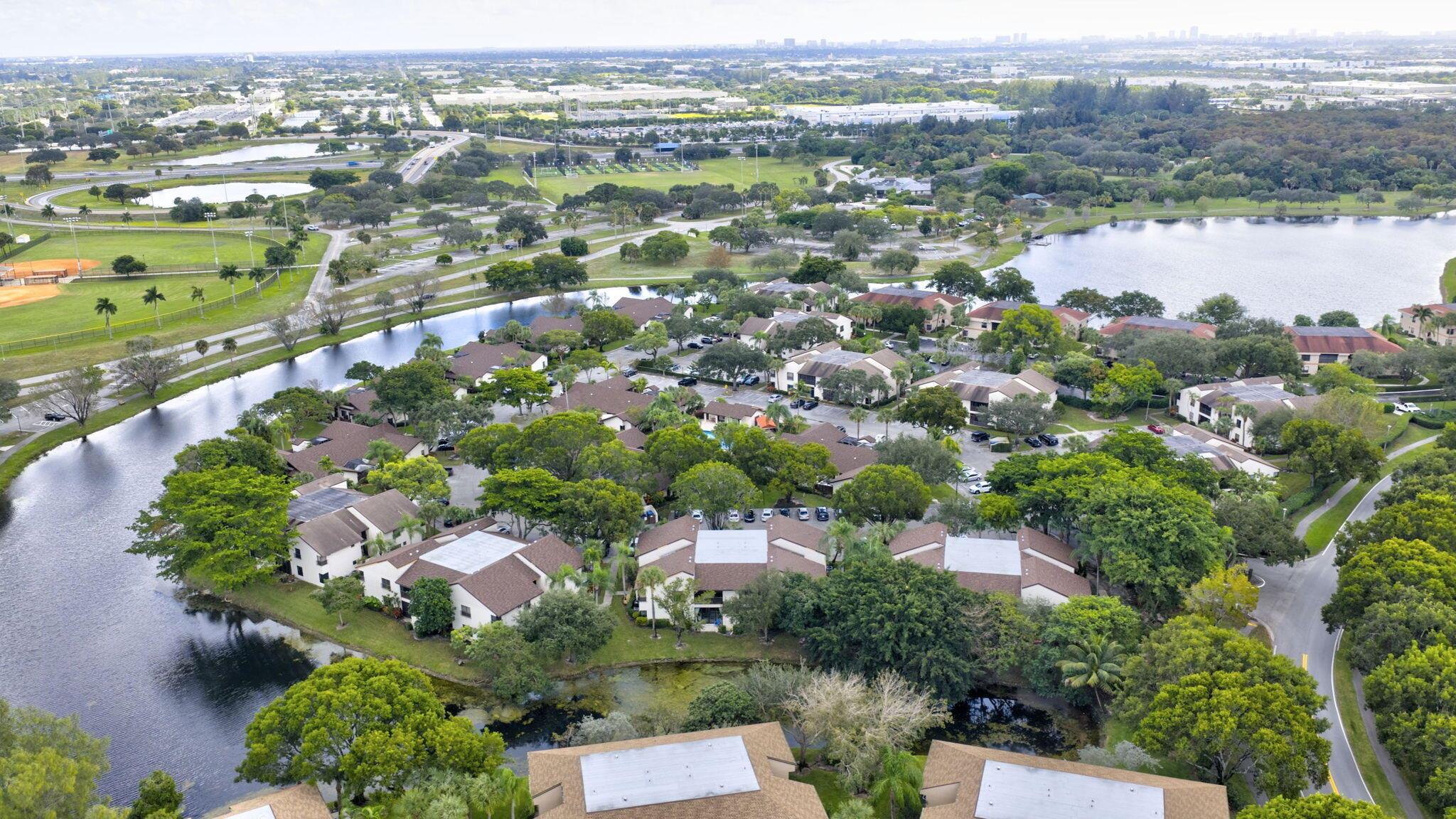 BAYWOOD VILLAGE I-A CONDO - Residential