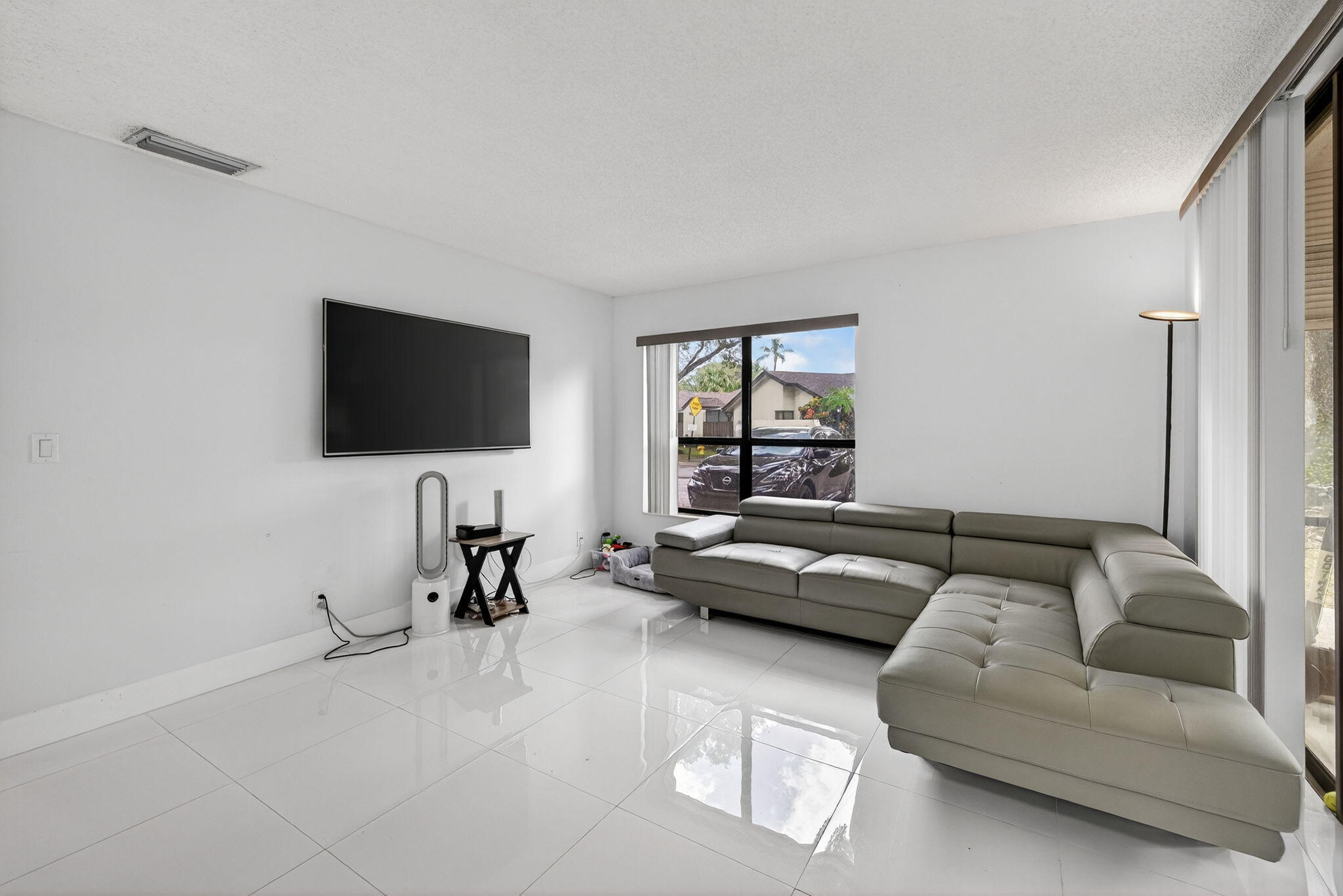 BAYWOOD VILLAGE I-A CONDO - Residential