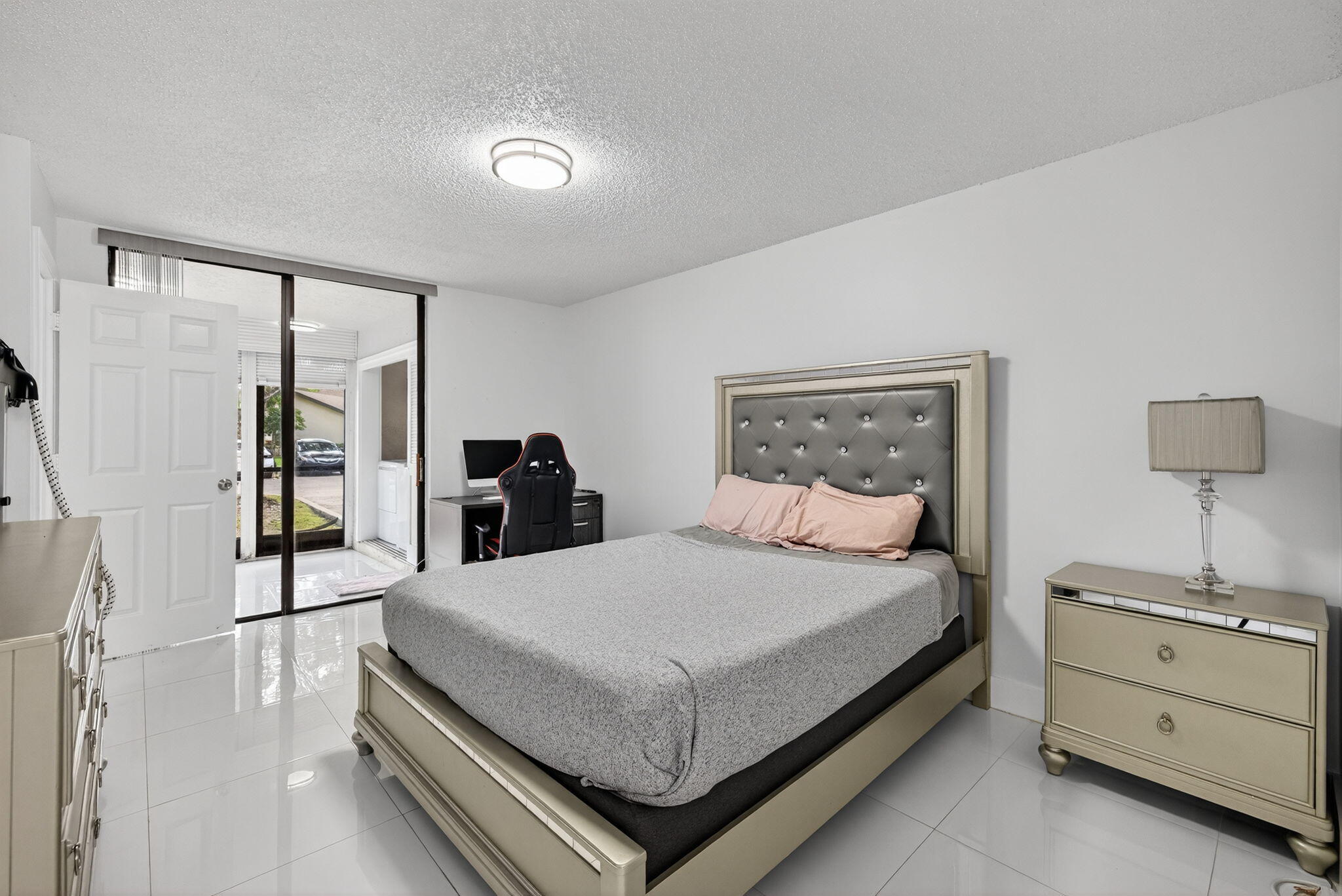 BAYWOOD VILLAGE I-A CONDO - Residential