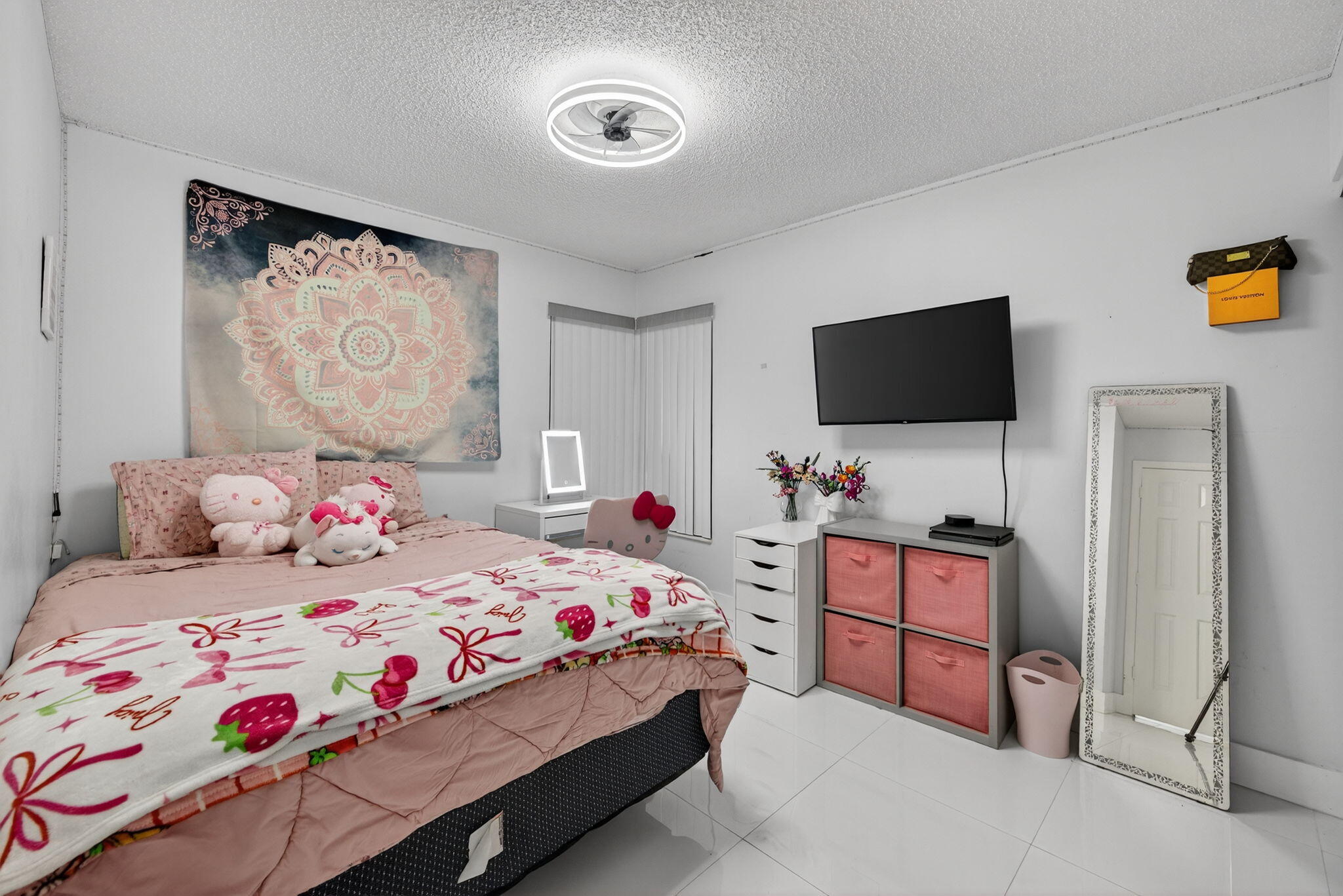 BAYWOOD VILLAGE I-A CONDO - Residential