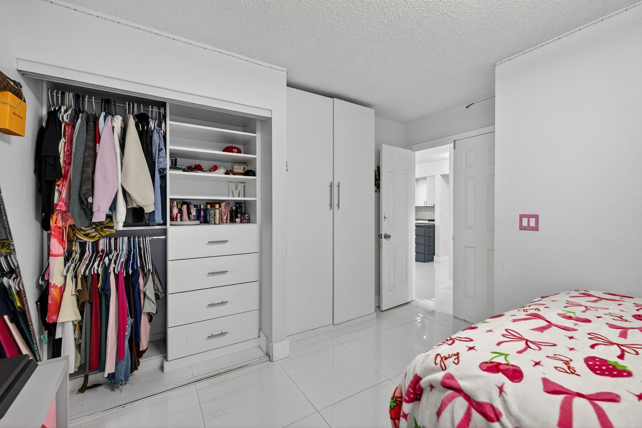 BAYWOOD VILLAGE I-A CONDO - Residential