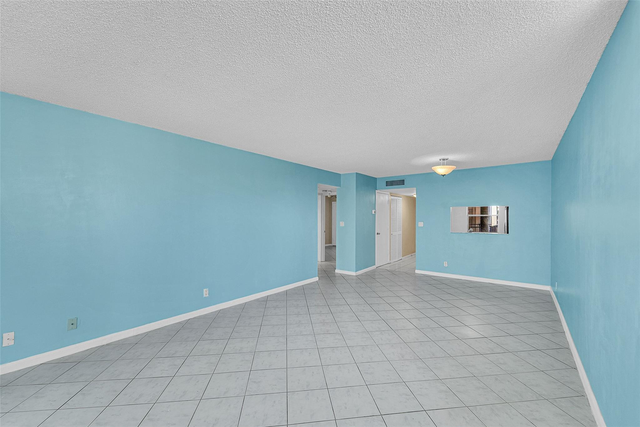 Island Club - Residential