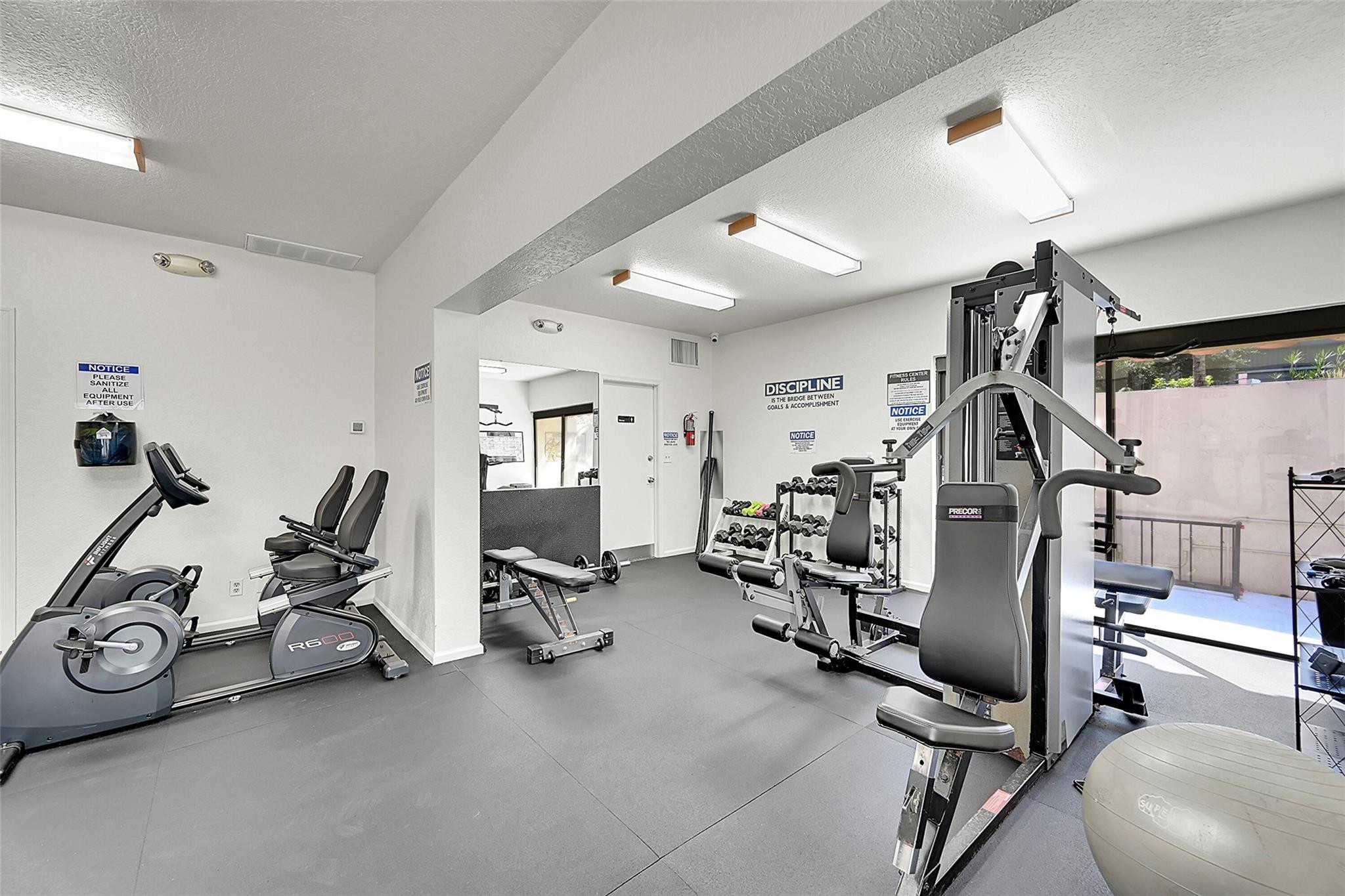 Island Club - Residential