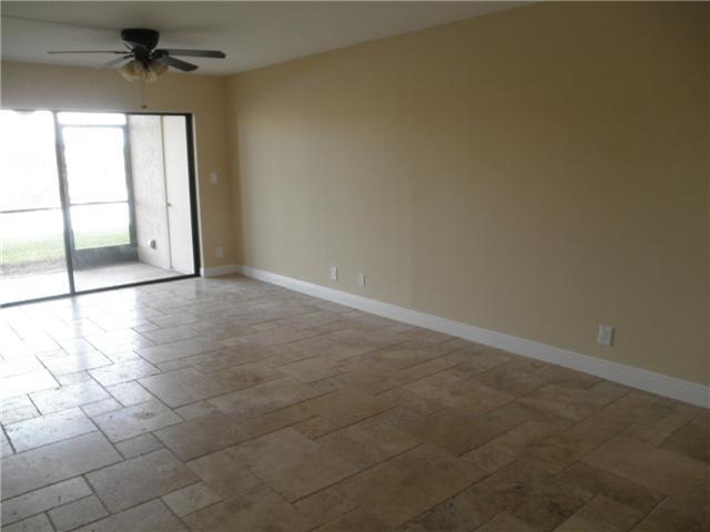 BRIARWOOD CONDO - Residential