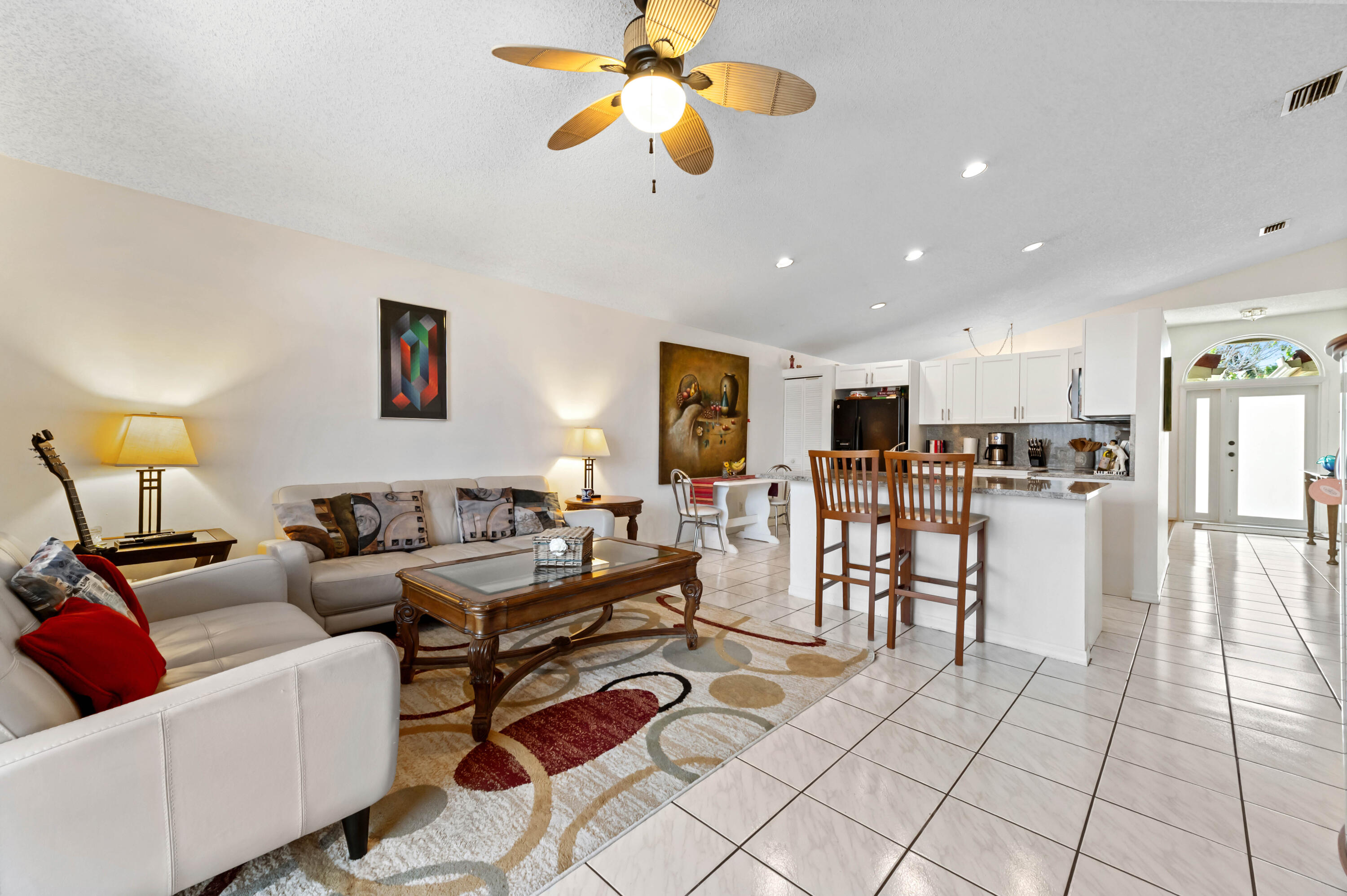 LAKE CHARLESTON - Residential