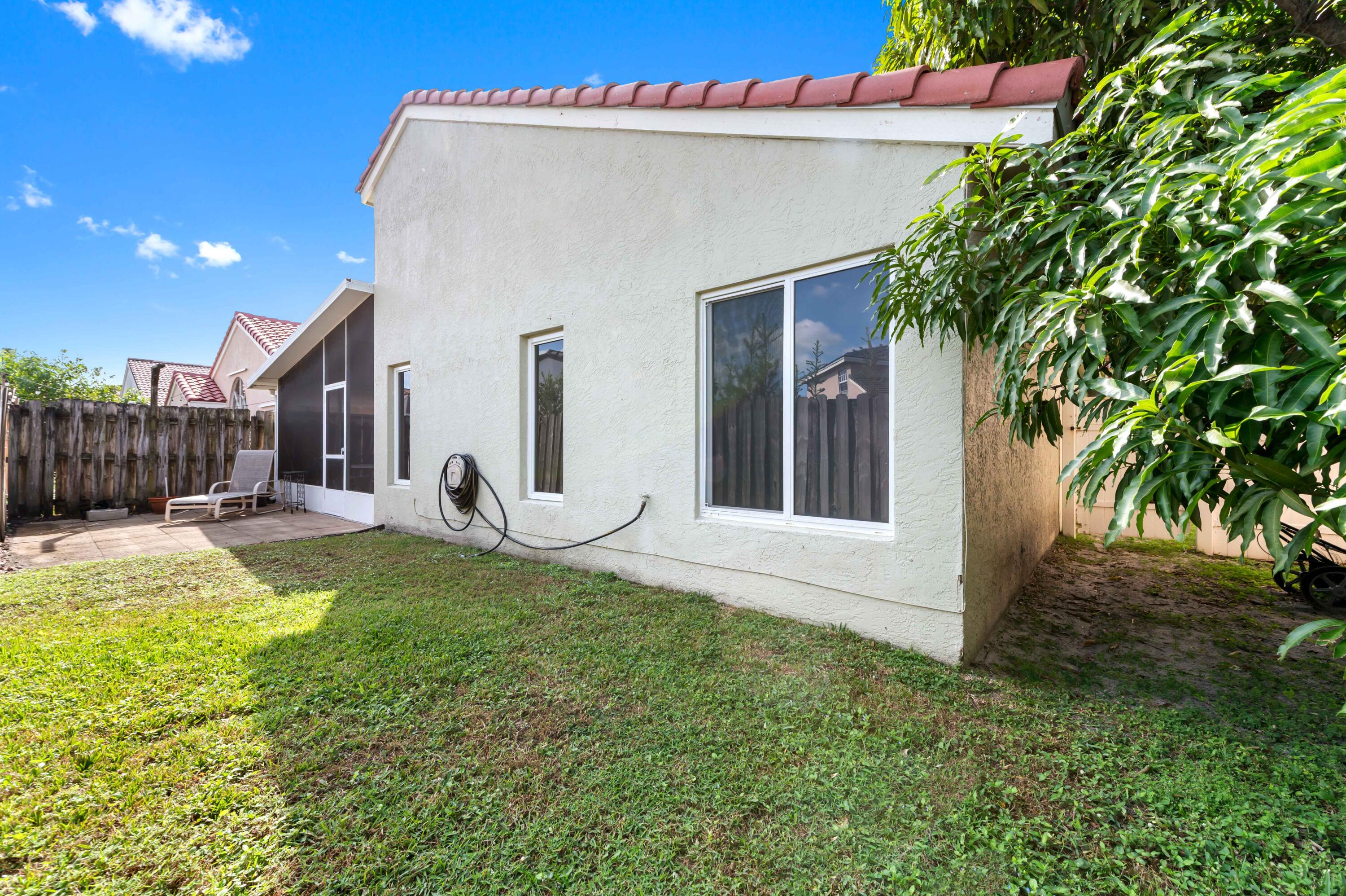 LAKE CHARLESTON - Residential