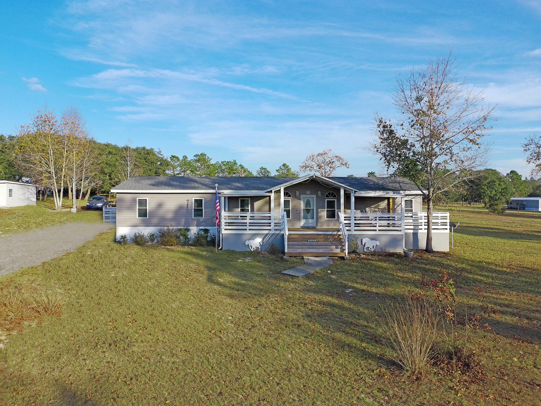 5351 NE 121st Terrace