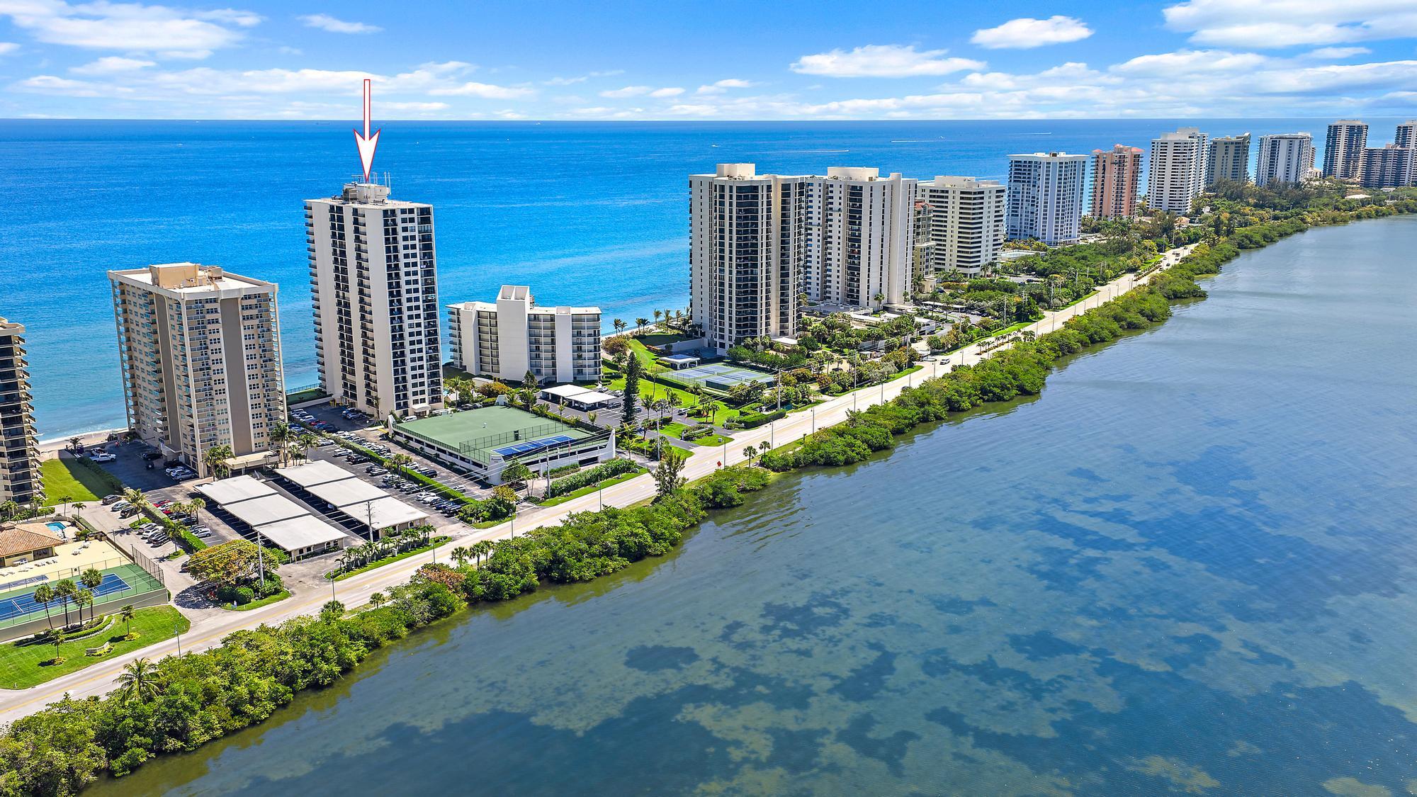 CONNEMARA CONDO - Residential