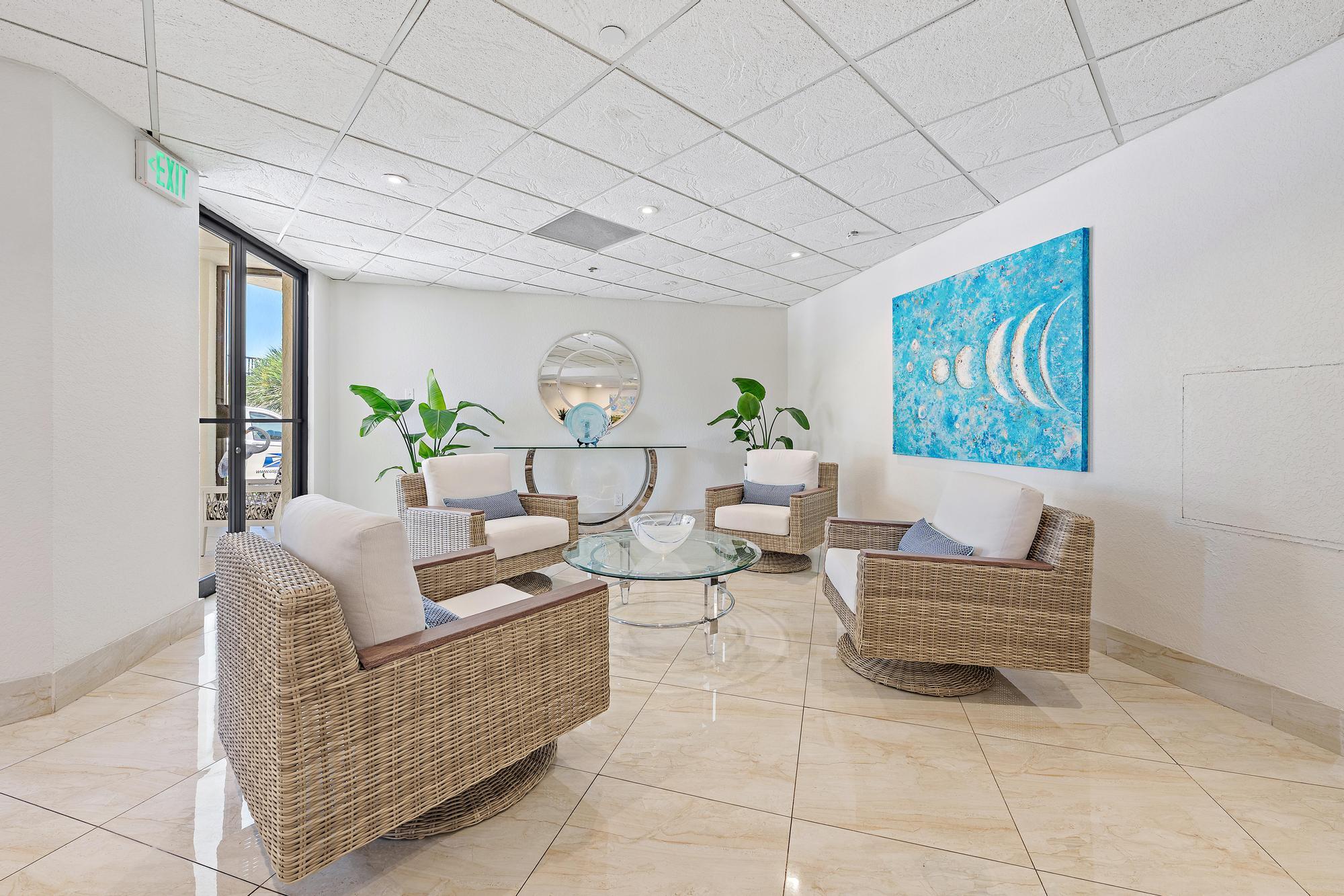 CONNEMARA CONDO - Residential