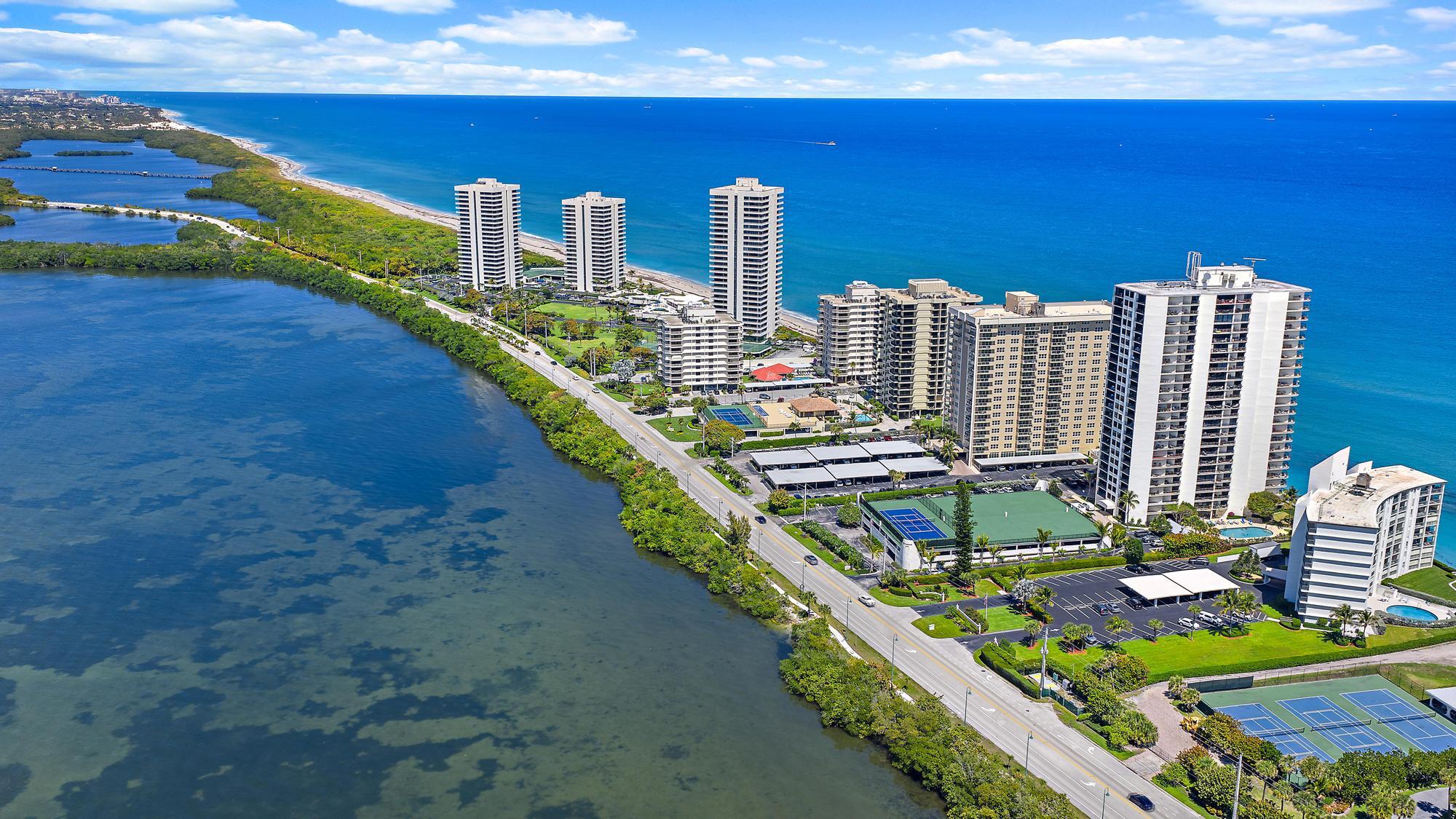 CONNEMARA CONDO - Residential