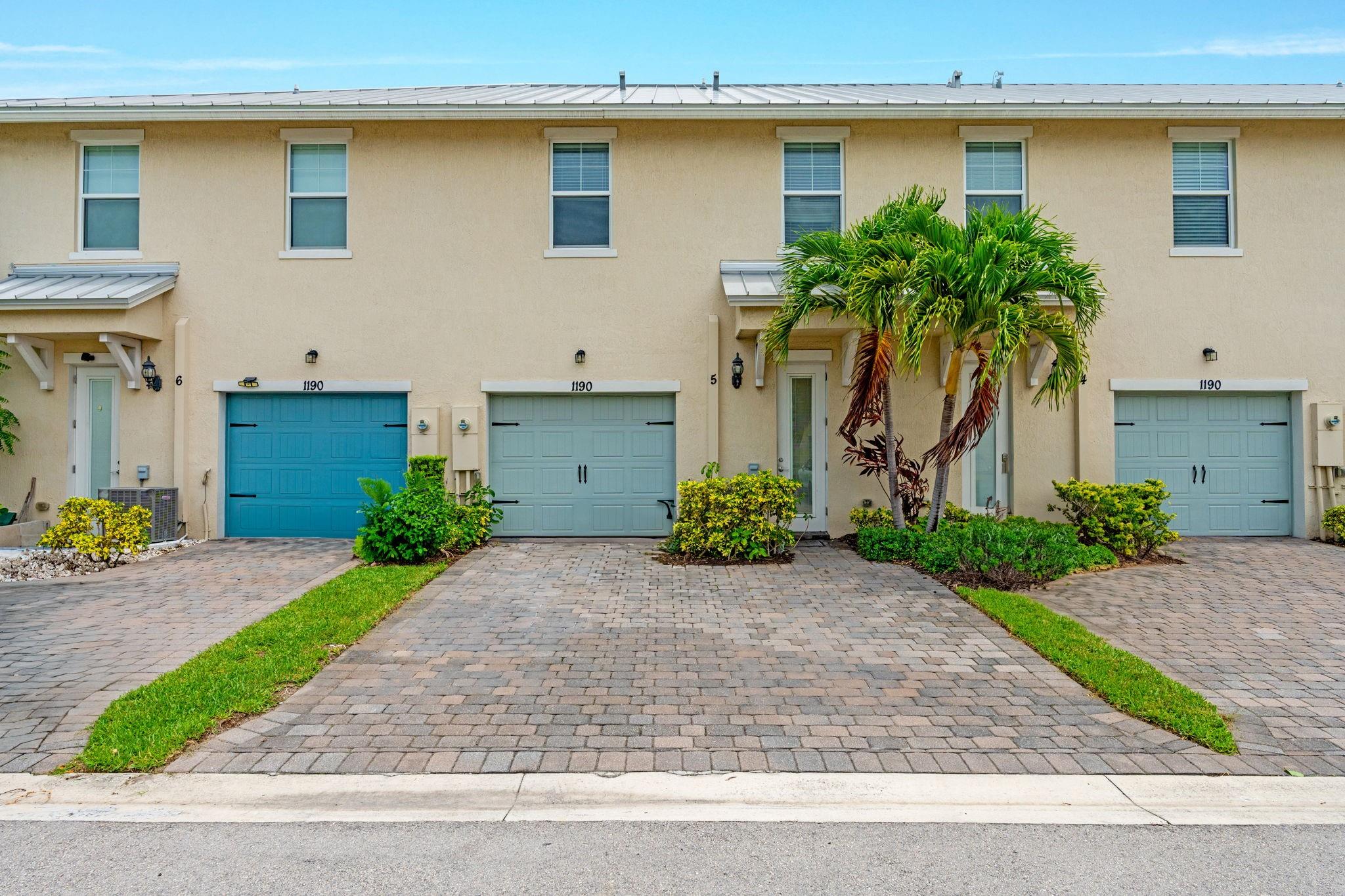 1190 Eucalyptus Drive 5