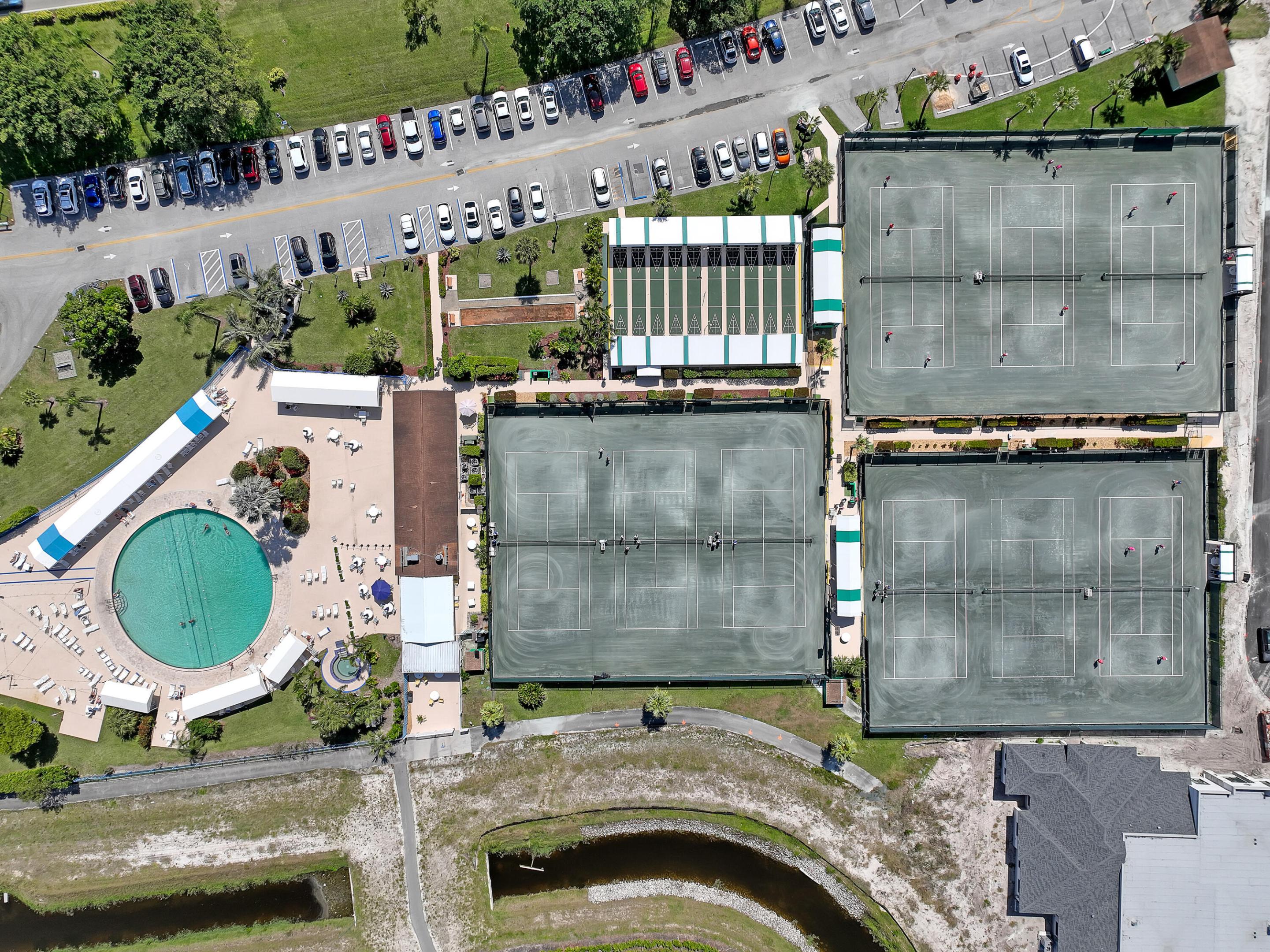 PALM GREENS AT VILLA DEL RAY CONDO II - Residential Lease