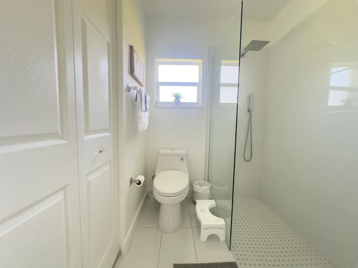 PALM GREENS AT VILLA DEL RAY CONDO II - Residential Lease