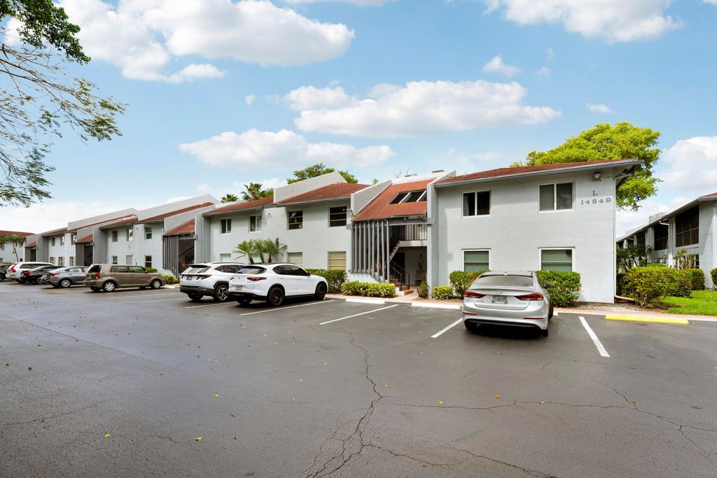 Photo of 14849 Cumberland Drive #2070, Delray Beach, FL 33446 (MLS # B26016398)