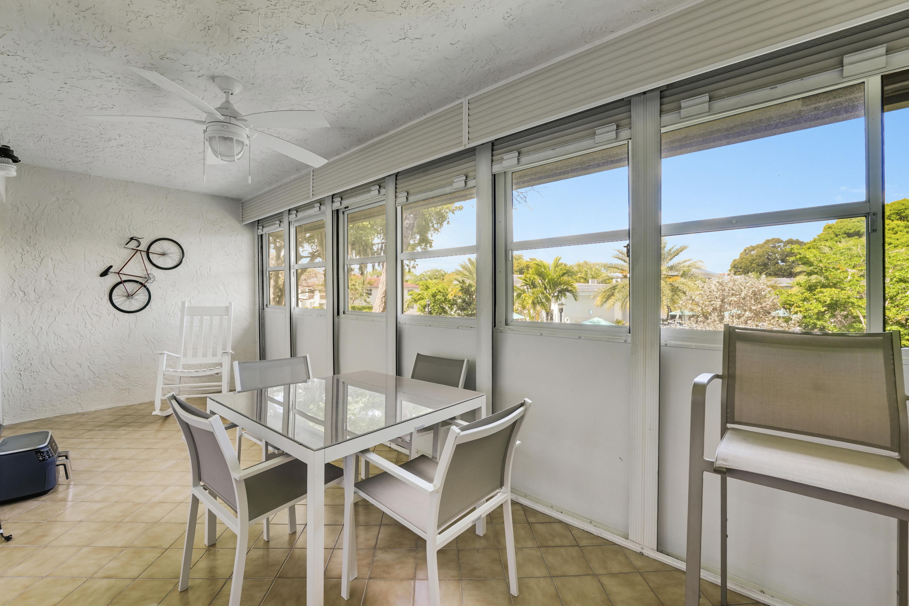 VILLAGES OF ORIOLE DEAUVILLE CONDO - Residential