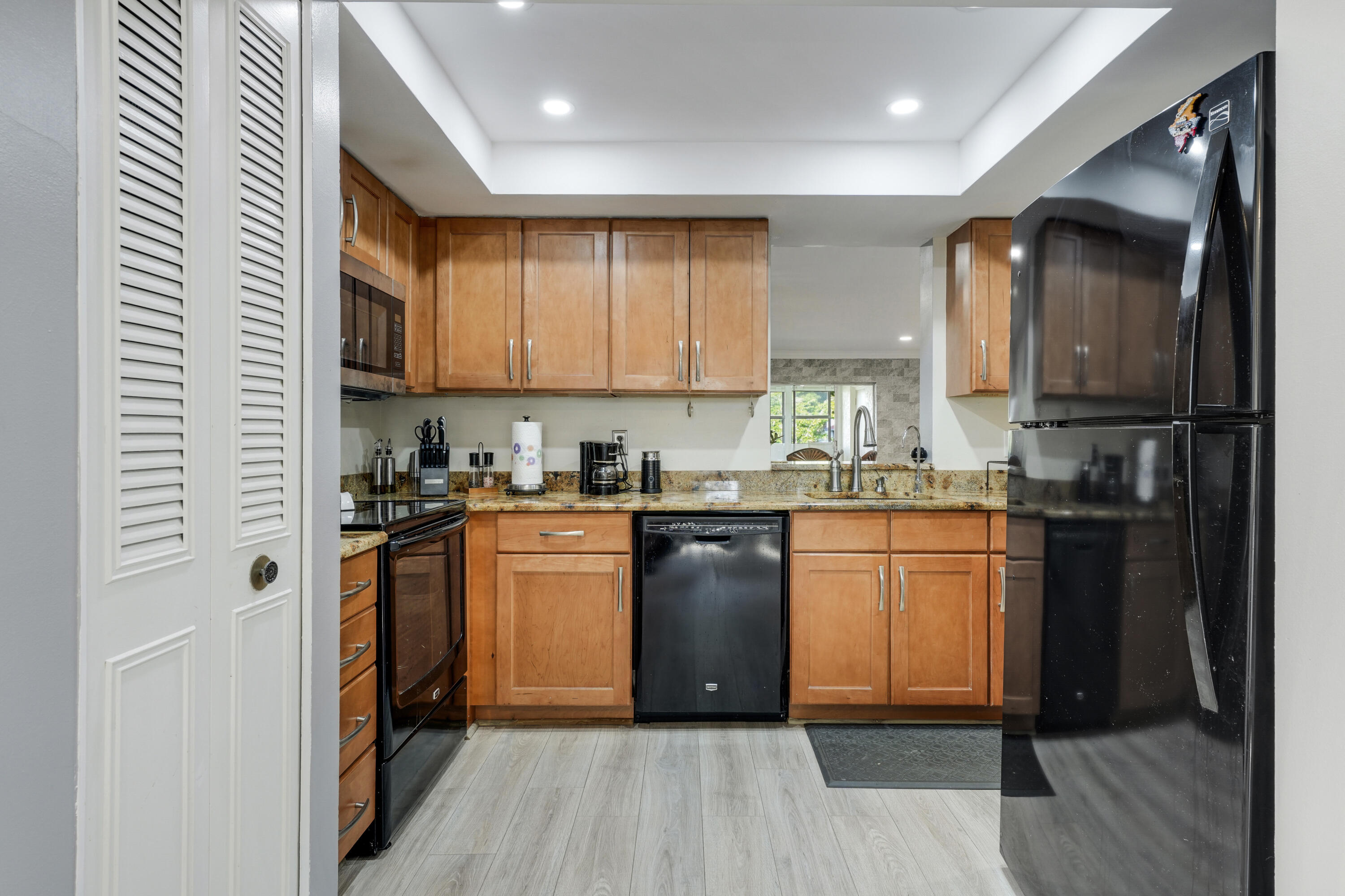 VILLAGES OF ORIOLE DEAUVILLE CONDO - Residential