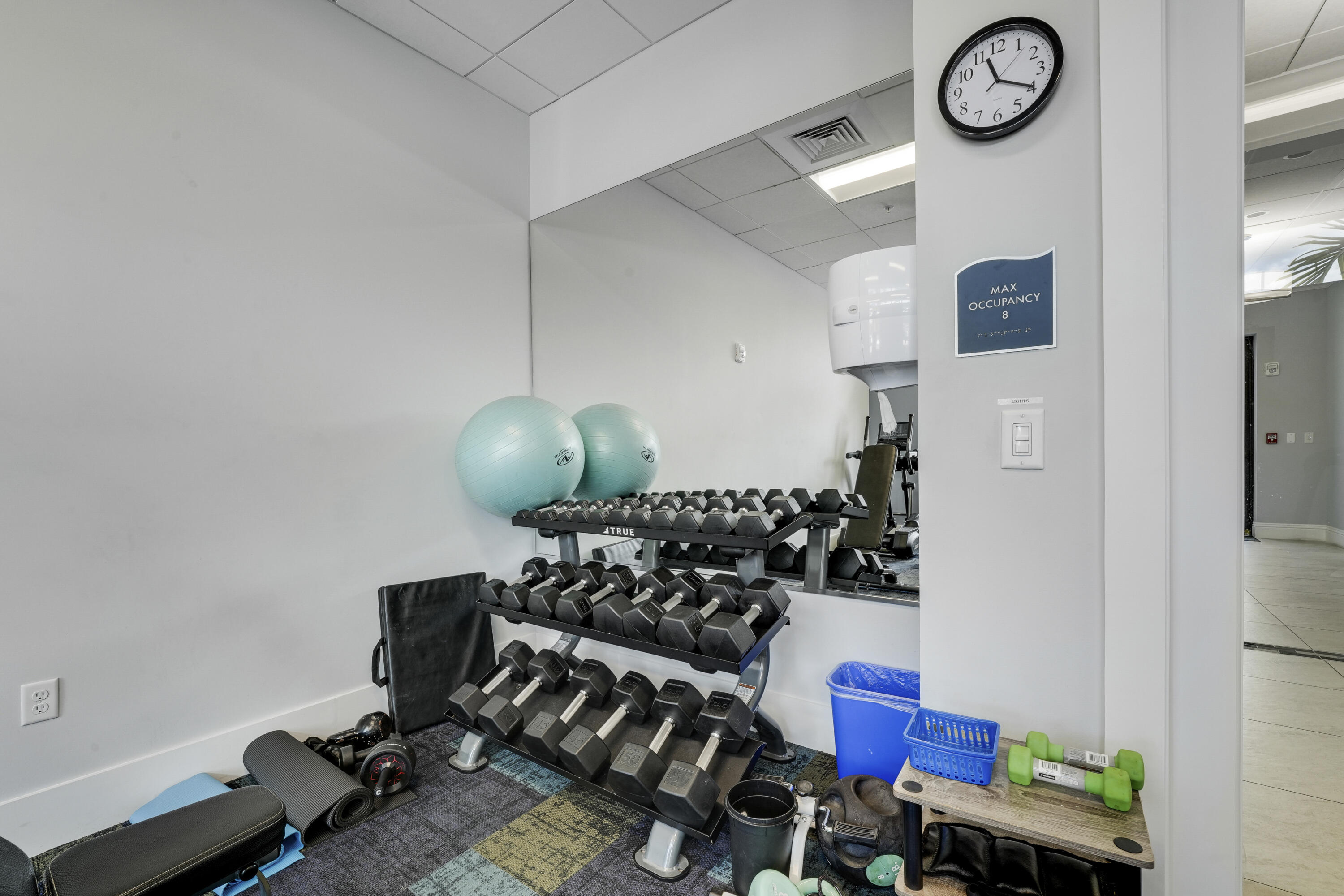 VILLAGES OF ORIOLE DEAUVILLE CONDO - Residential