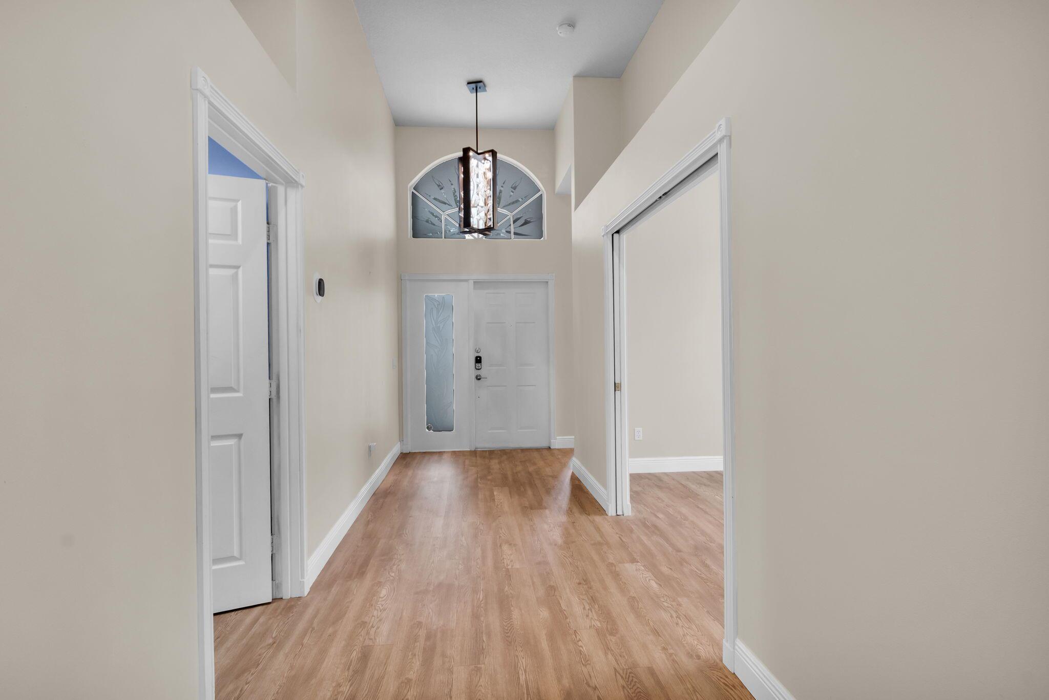 13594 Morocca Lake Lane