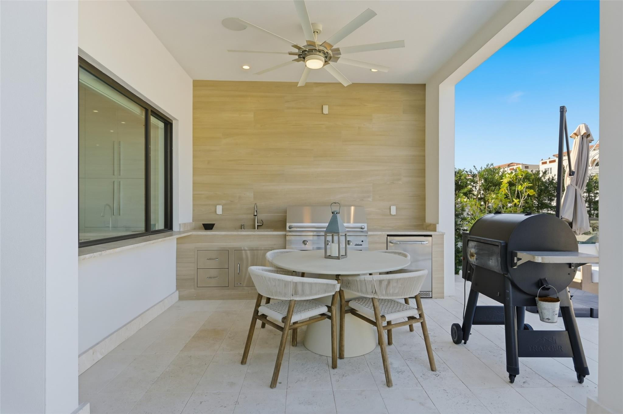 LAUDERDALE HARBORS SEC A RESUB - Residential