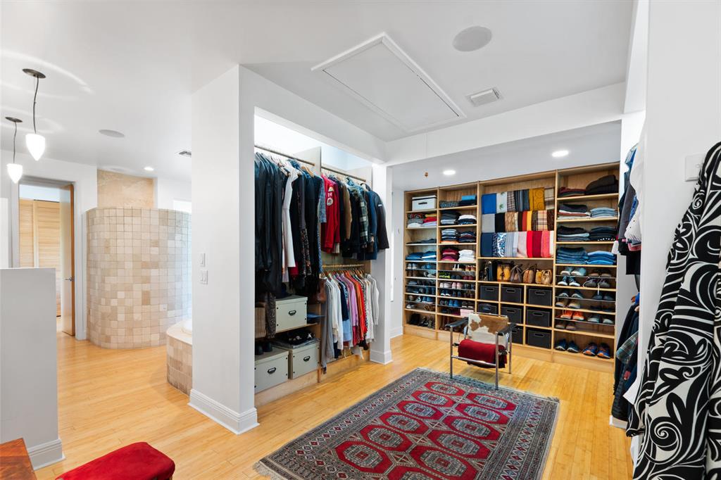 PALM BEACH POINT - Residential