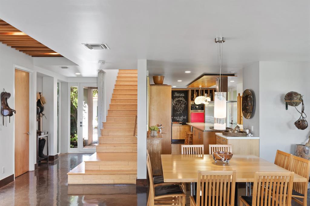 PALM BEACH POINT - Residential