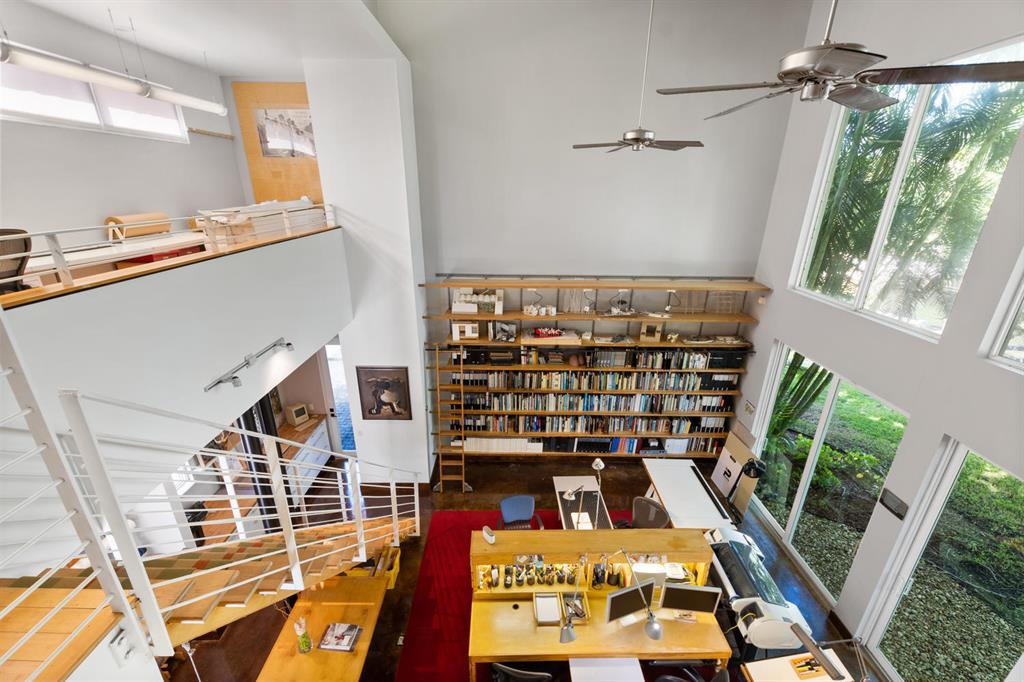 PALM BEACH POINT - Residential