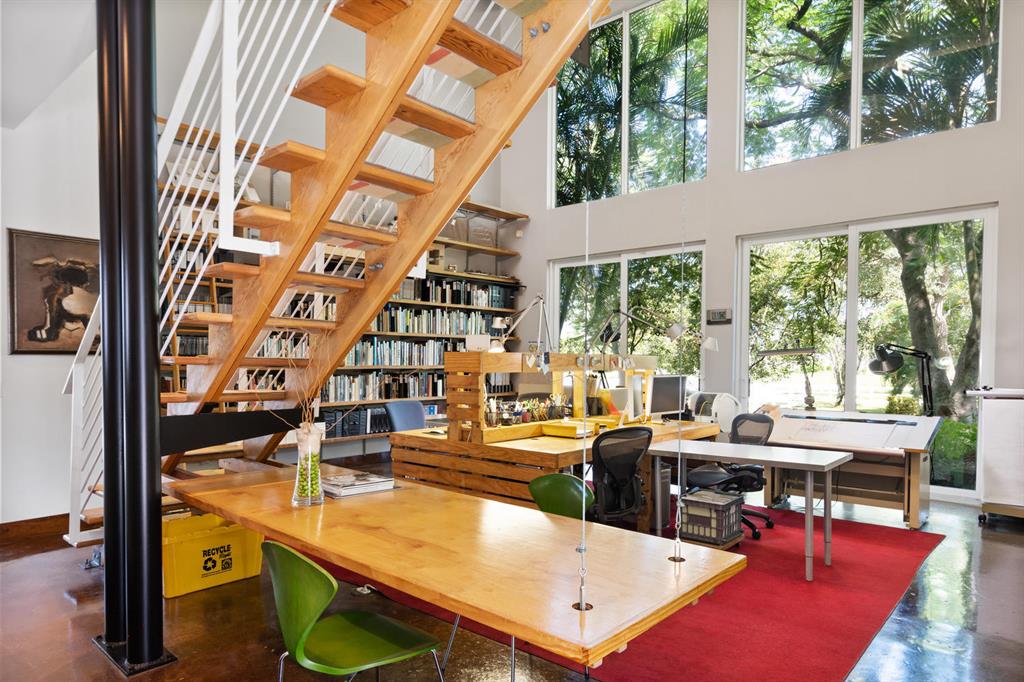 PALM BEACH POINT - Residential