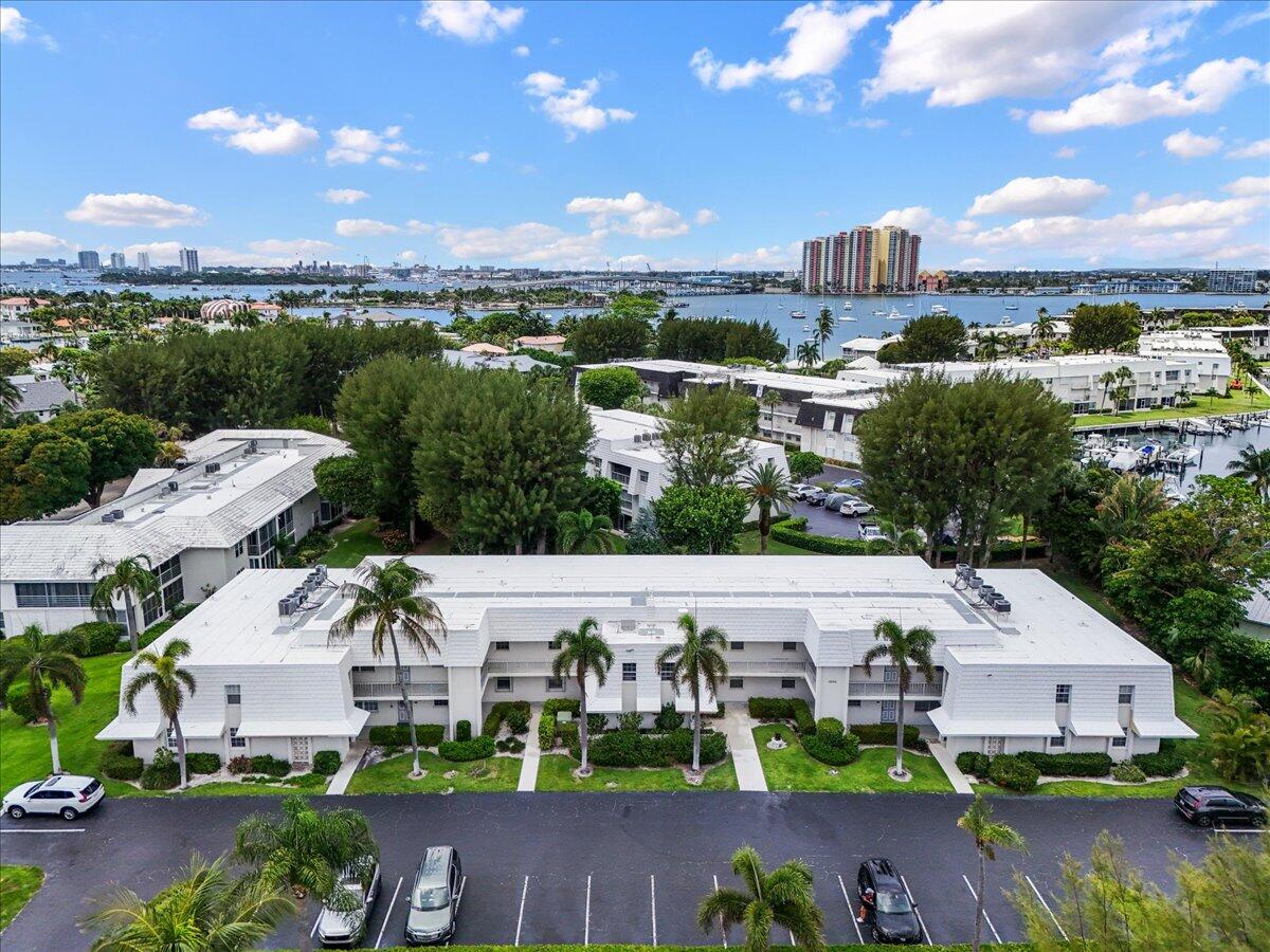SUGAR SANDS CONDO 14 - Residential